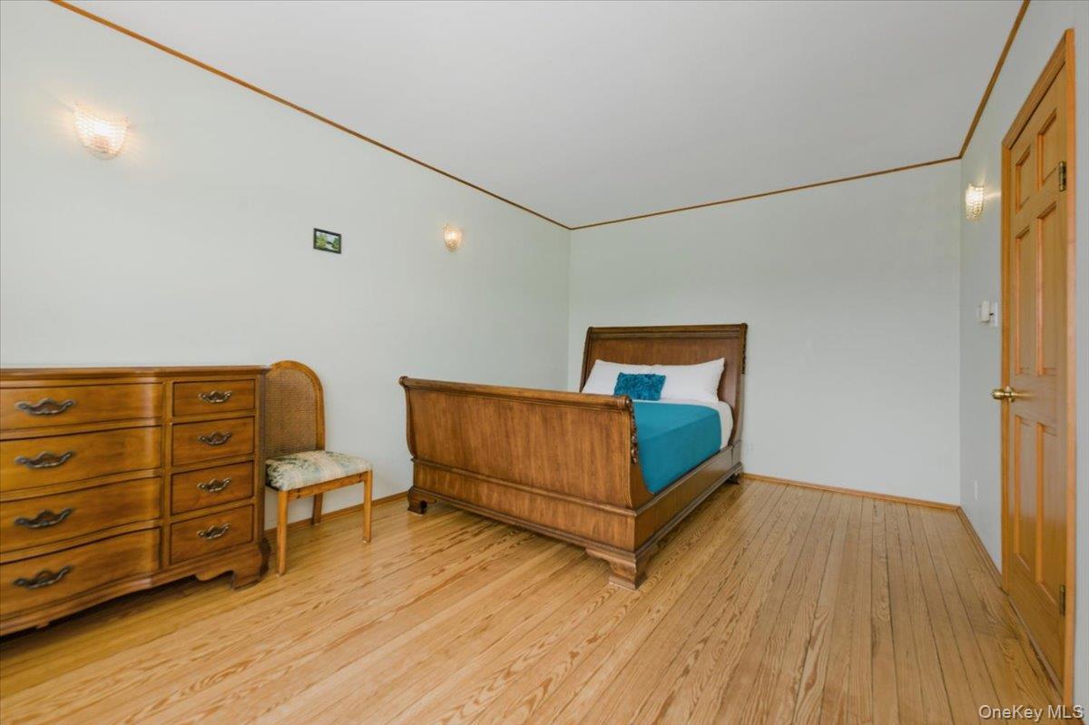 #12 photo, 136 Lido Boulevard, Нассау ‖ Lido Beach , NY 11561