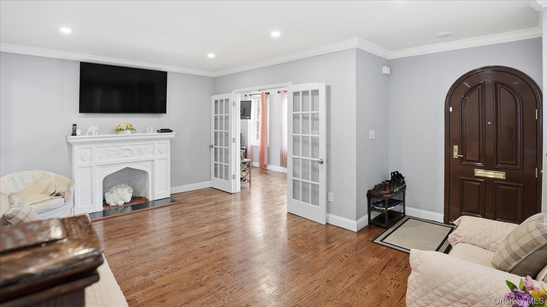 #3 photo, 56 Northumberland, Lynbrook , NY 11563