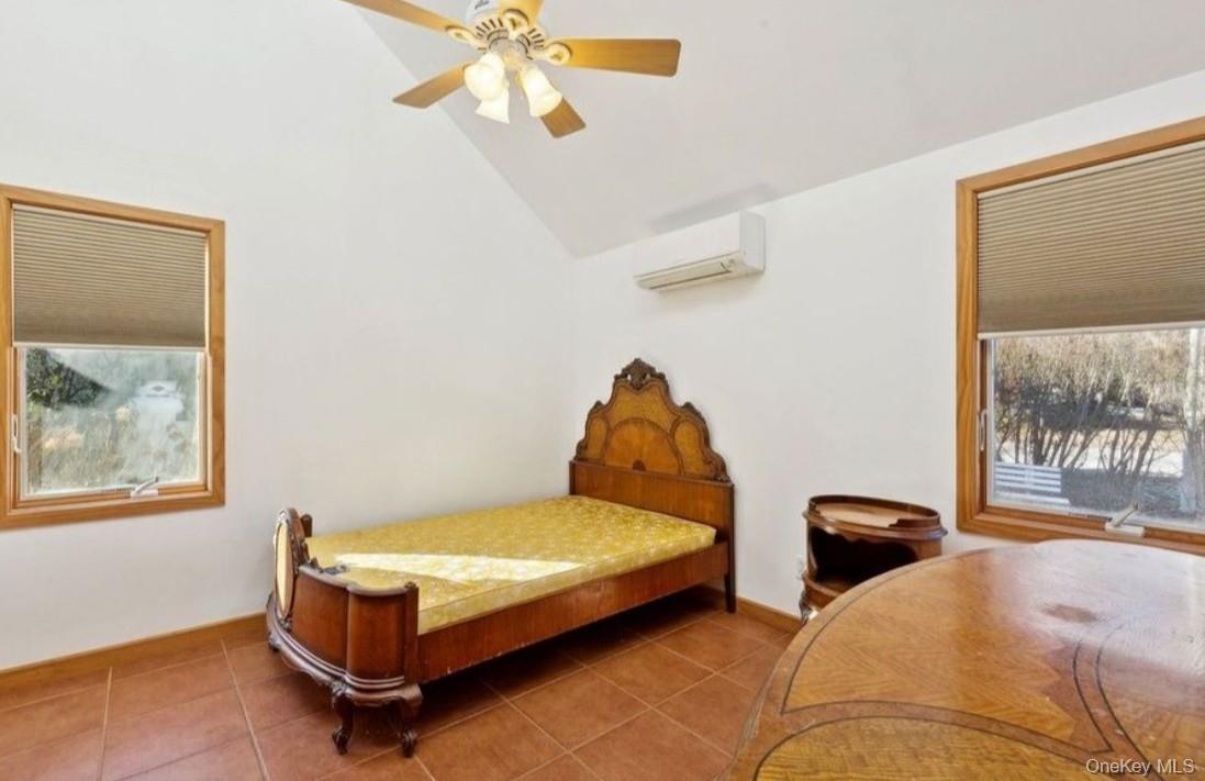 #13 photo, 127 Inlet Road, Hampton Bays , NY 11946