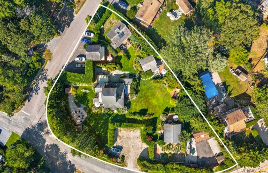 #2 photo, 127 Inlet Road, Hampton Bays , NY 11946