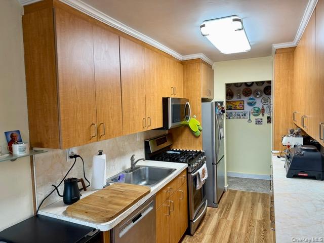 #13 photo, 8610 151st Avenue, קווינס Howard Beach , NY 11414