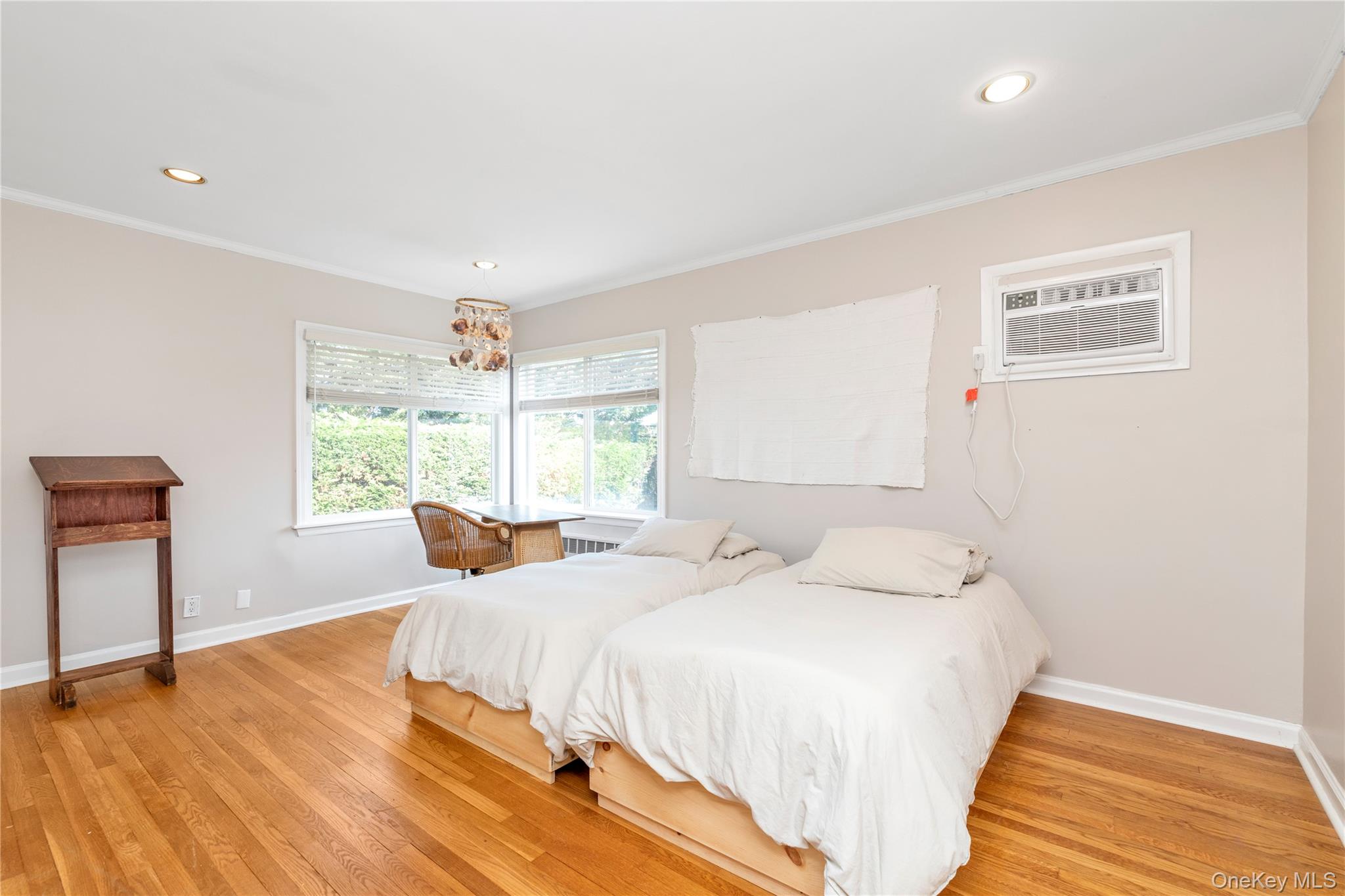 #12 photo, 1443 Park Street, מחוז נסאו Atlantic Beach , NY 11509