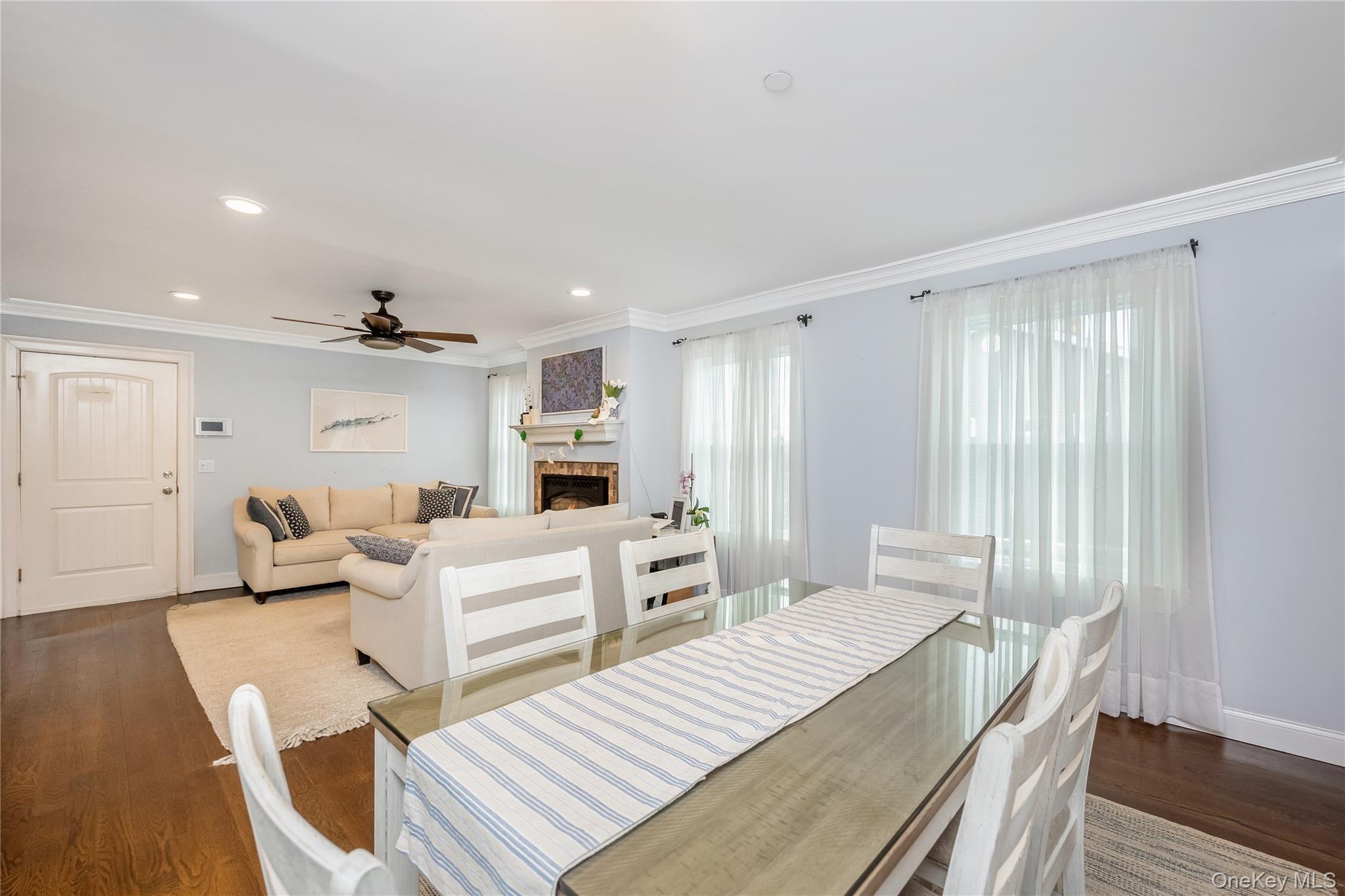 #10 photo, 714-716 W Beech, Long Beach , NY 11561