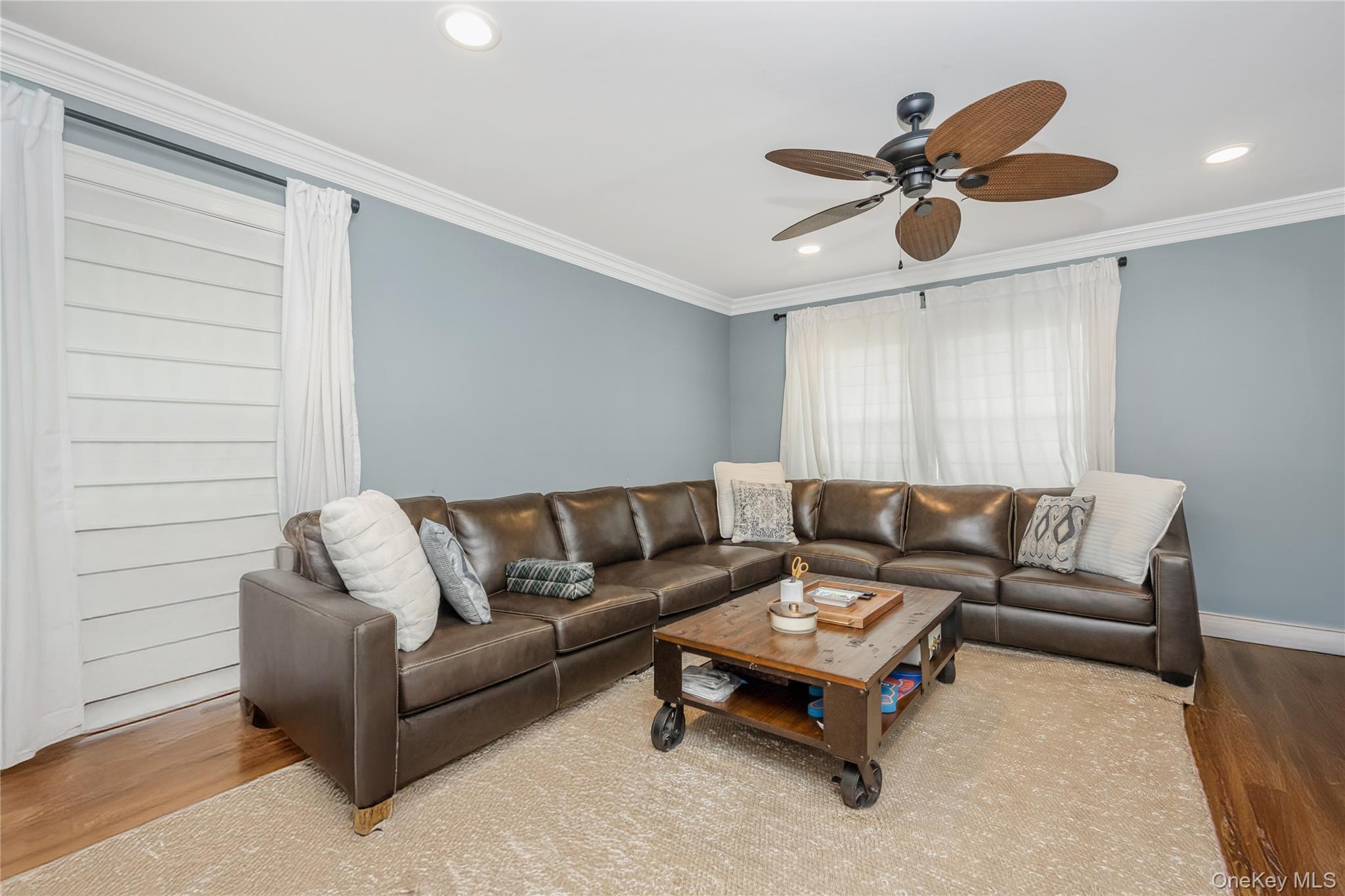 #15 photo, 714-716 W Beech, Long Beach , NY 11561