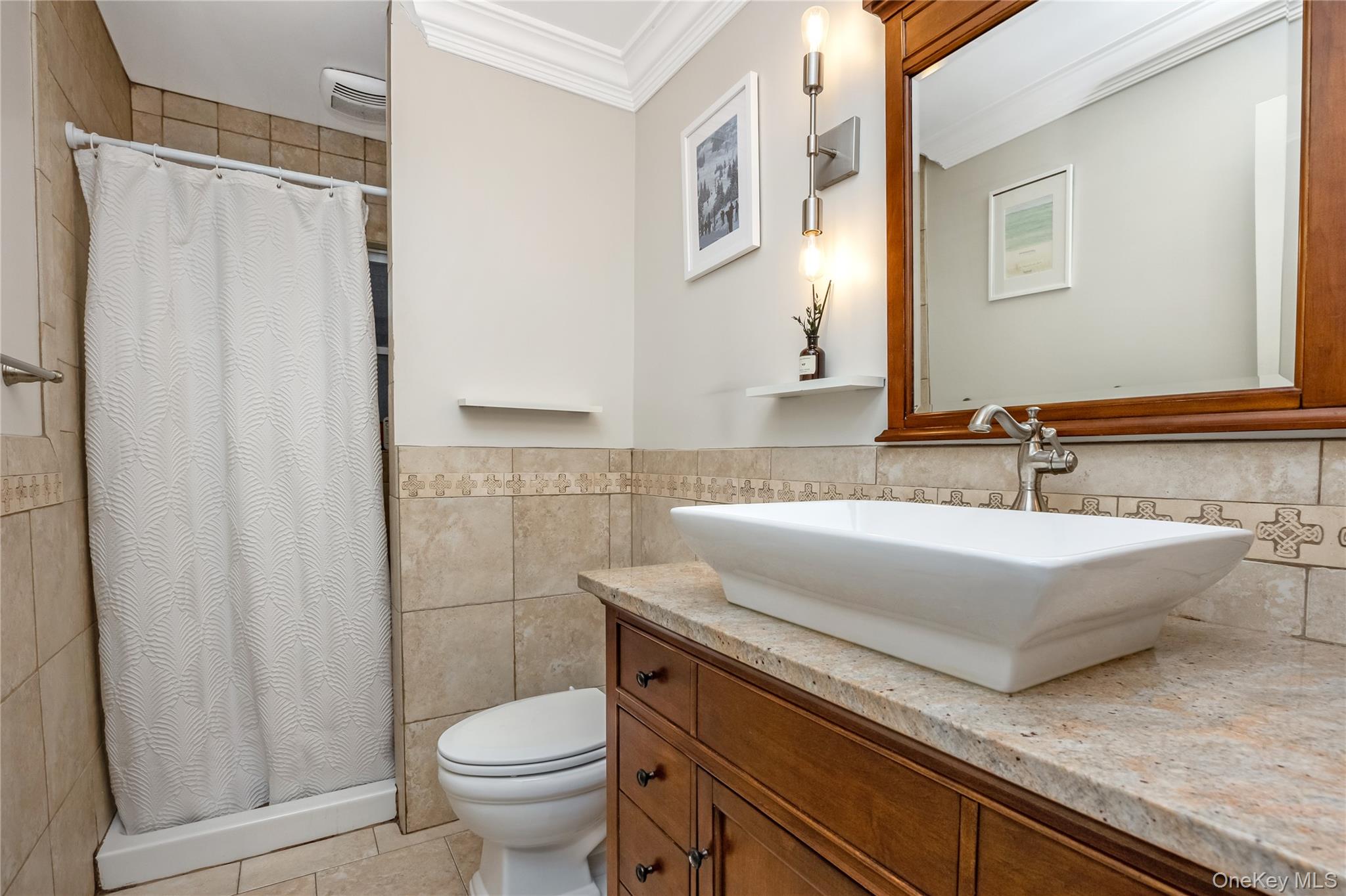 #18 photo, 714-716 W Beech, Long Beach , NY 11561