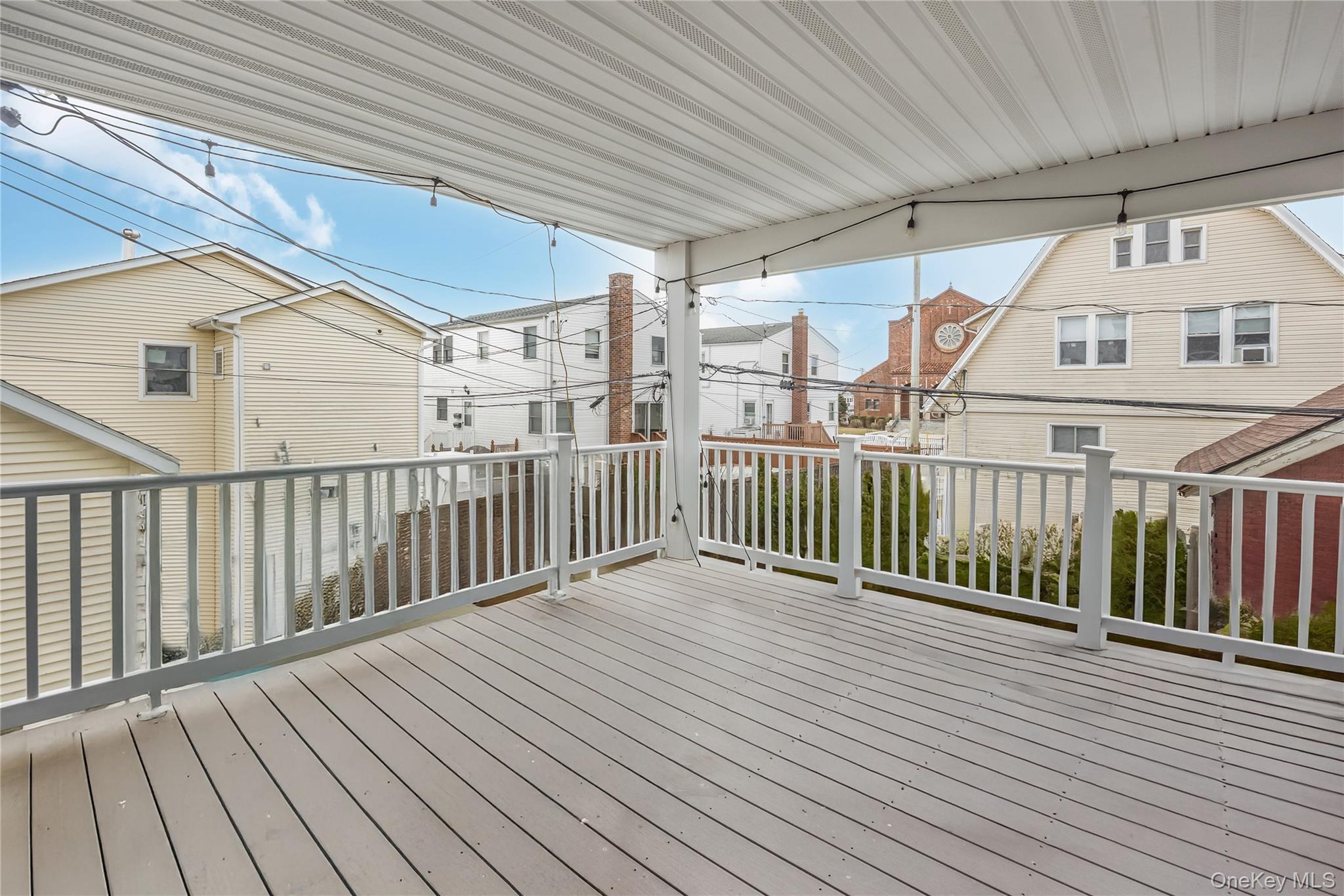 #19 photo, 714-716 W Beech, Long Beach , NY 11561