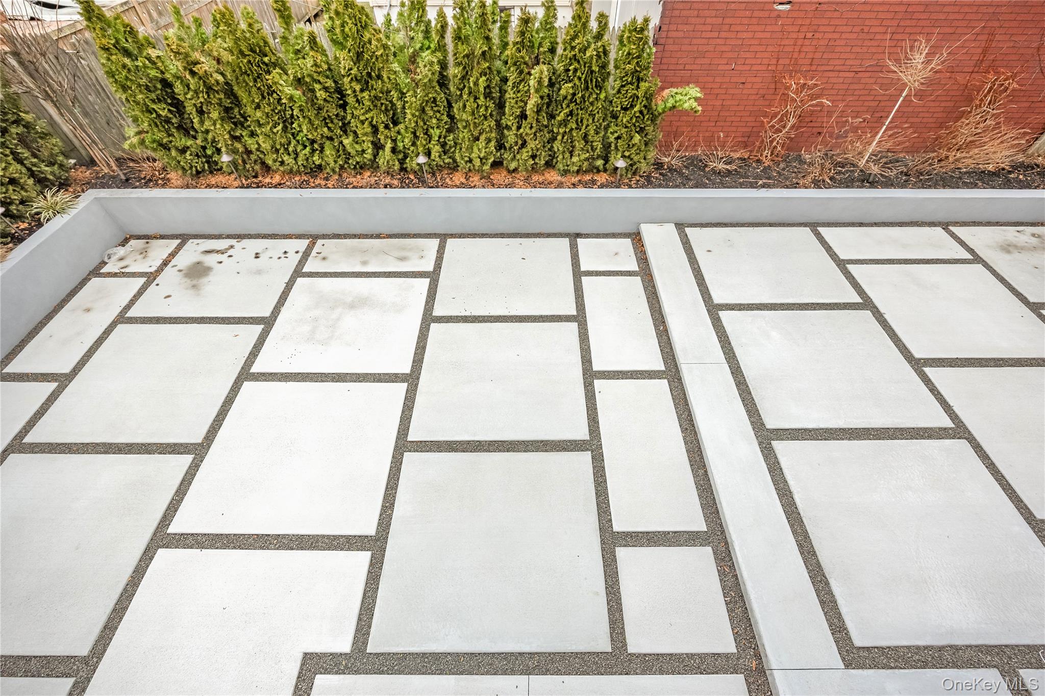 #20 photo, 714-716 W Beech, Long Beach , NY 11561