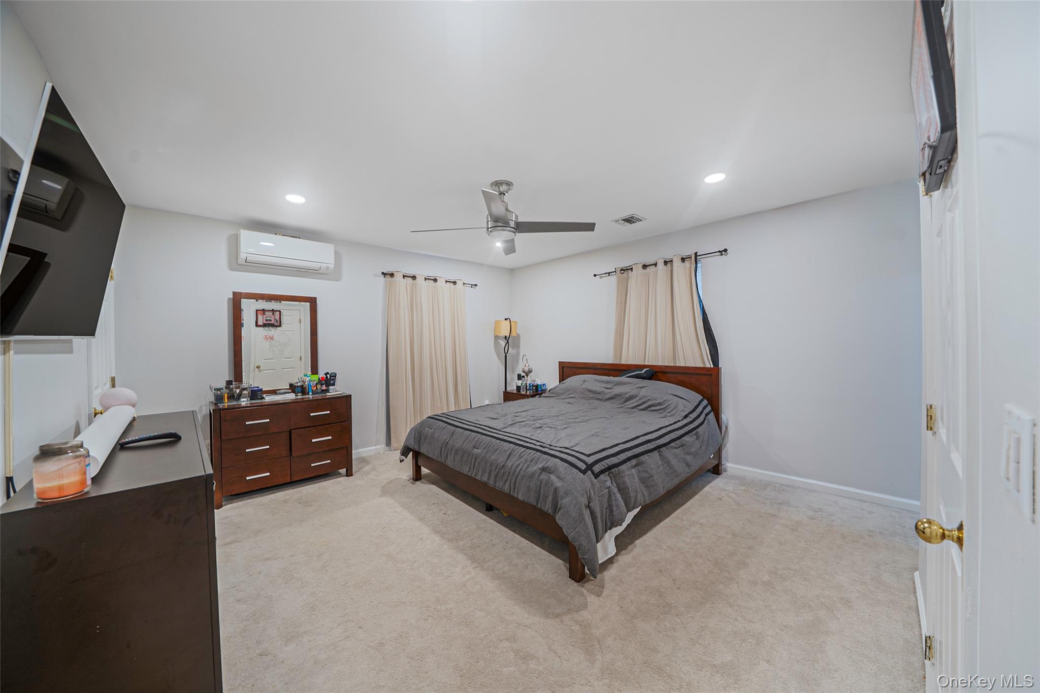 #11 photo, 6 Denmark Court, সাফোক কাউন্টি Huntington , NY 11743