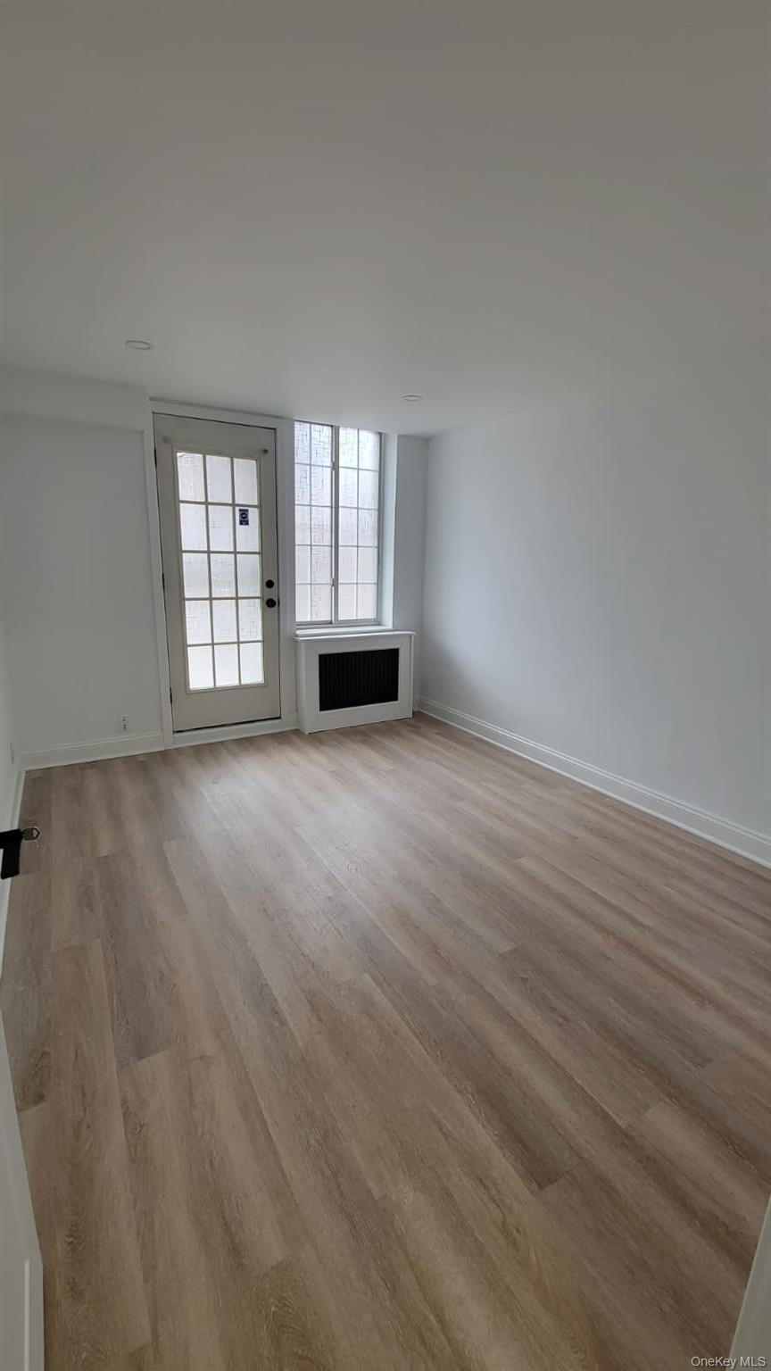 #6 photo, 60-24 Wetherole Street, 皇后区 Elmhurst , NY 11373