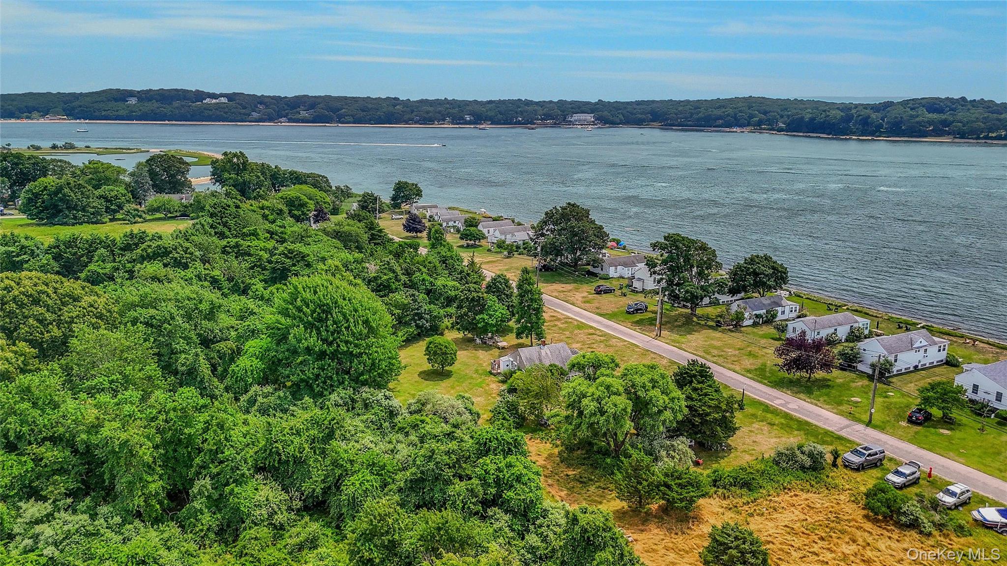 #5 photo, 31 Sage Boulevard, Greenport , NY 11944