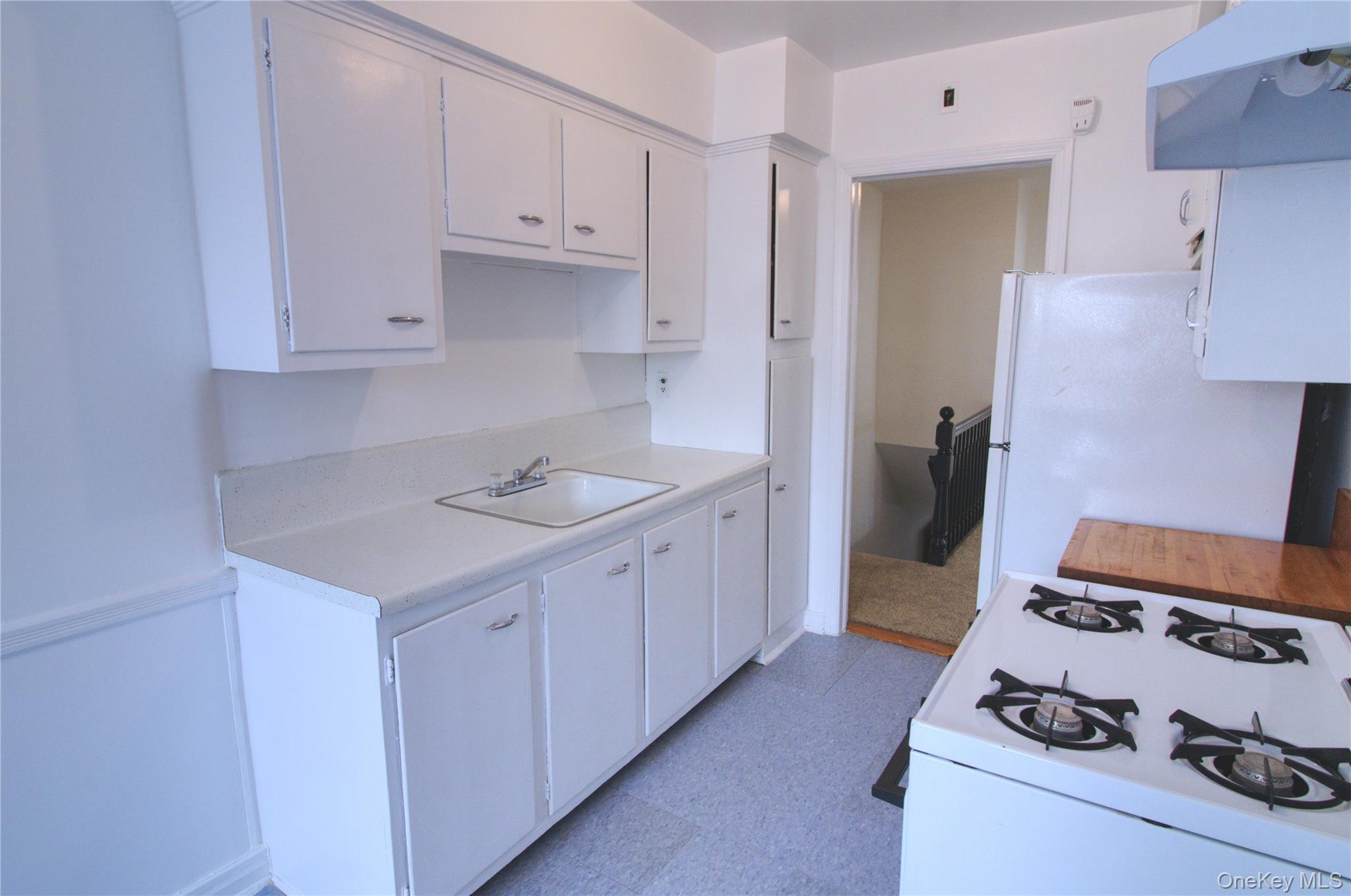 #14 photo, 2952 172nd Street, Куинс ‖ Flushing , NY 11358