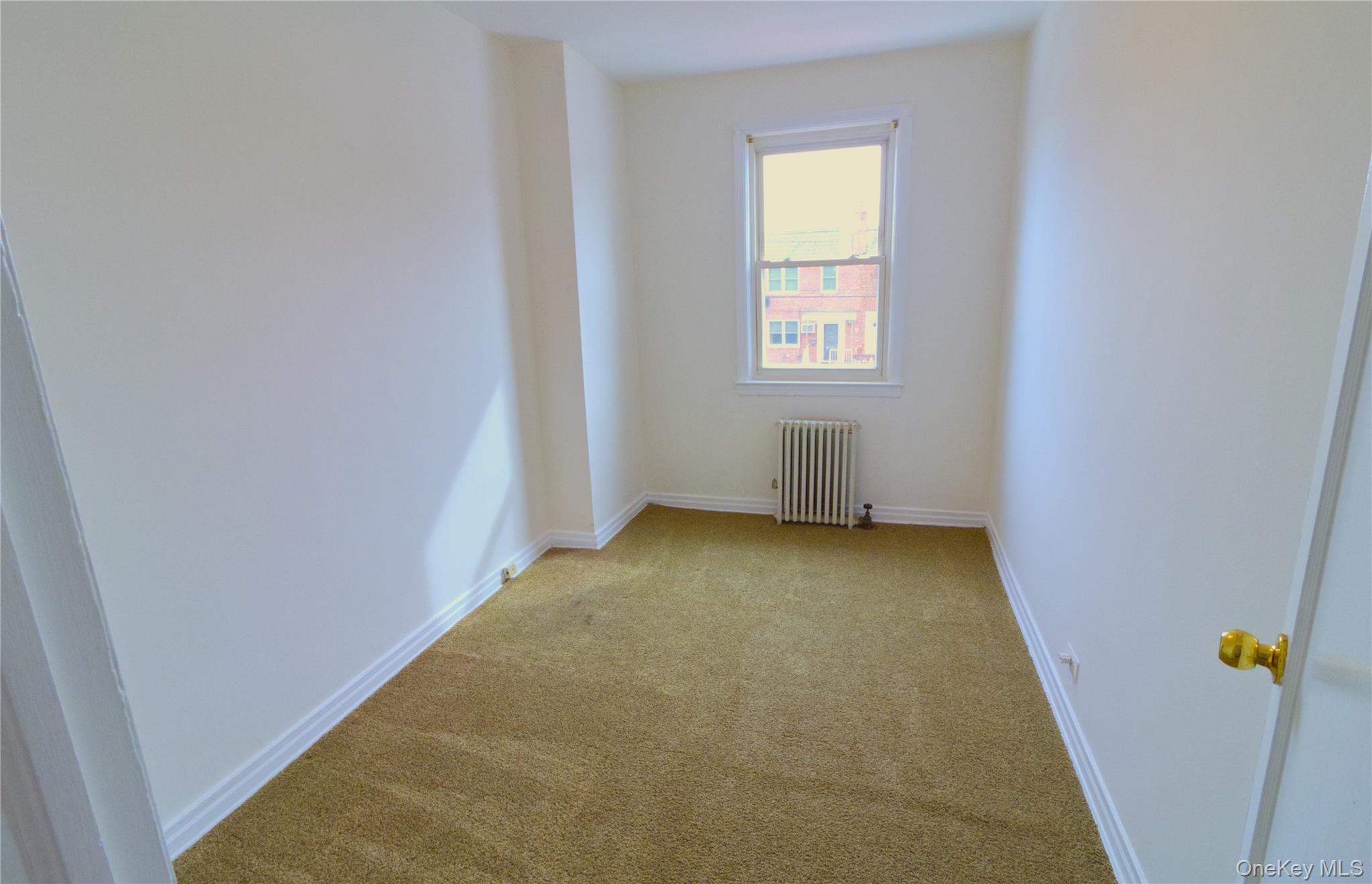 #17 photo, 2952 172nd Street, Куинс ‖ Flushing , NY 11358