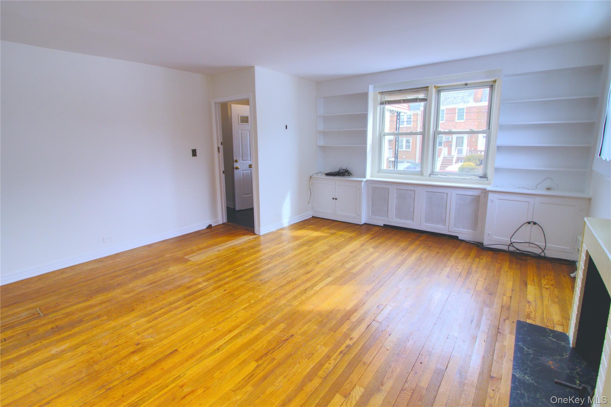 #4 photo, 2952 172nd Street, Куинс ‖ Flushing , NY 11358