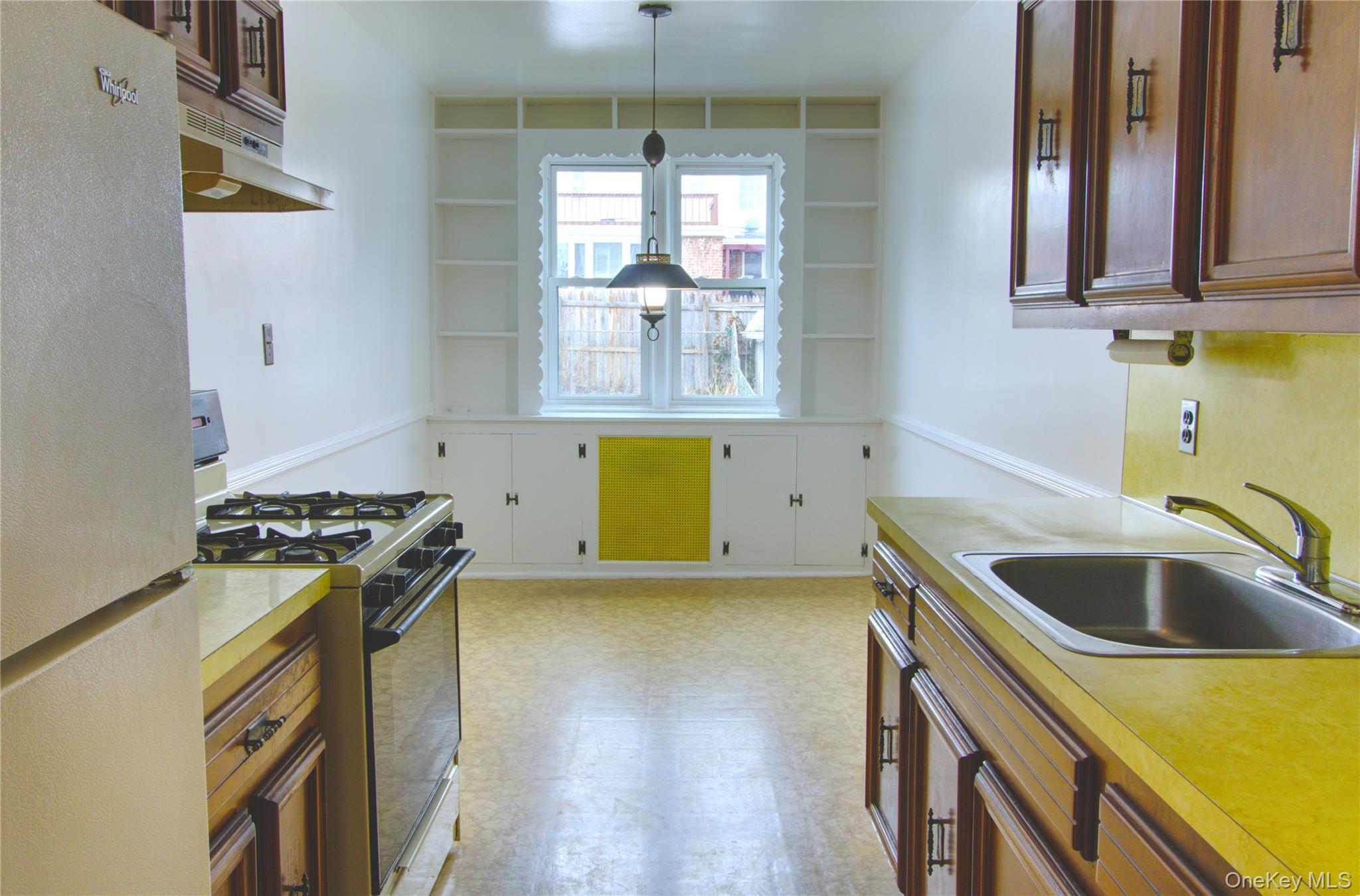 #6 photo, 2952 172nd Street, Куинс ‖ Flushing , NY 11358