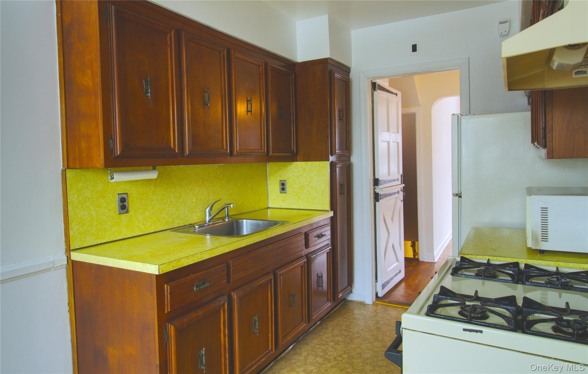 #7 photo, 2952 172nd Street, Куинс ‖ Flushing , NY 11358