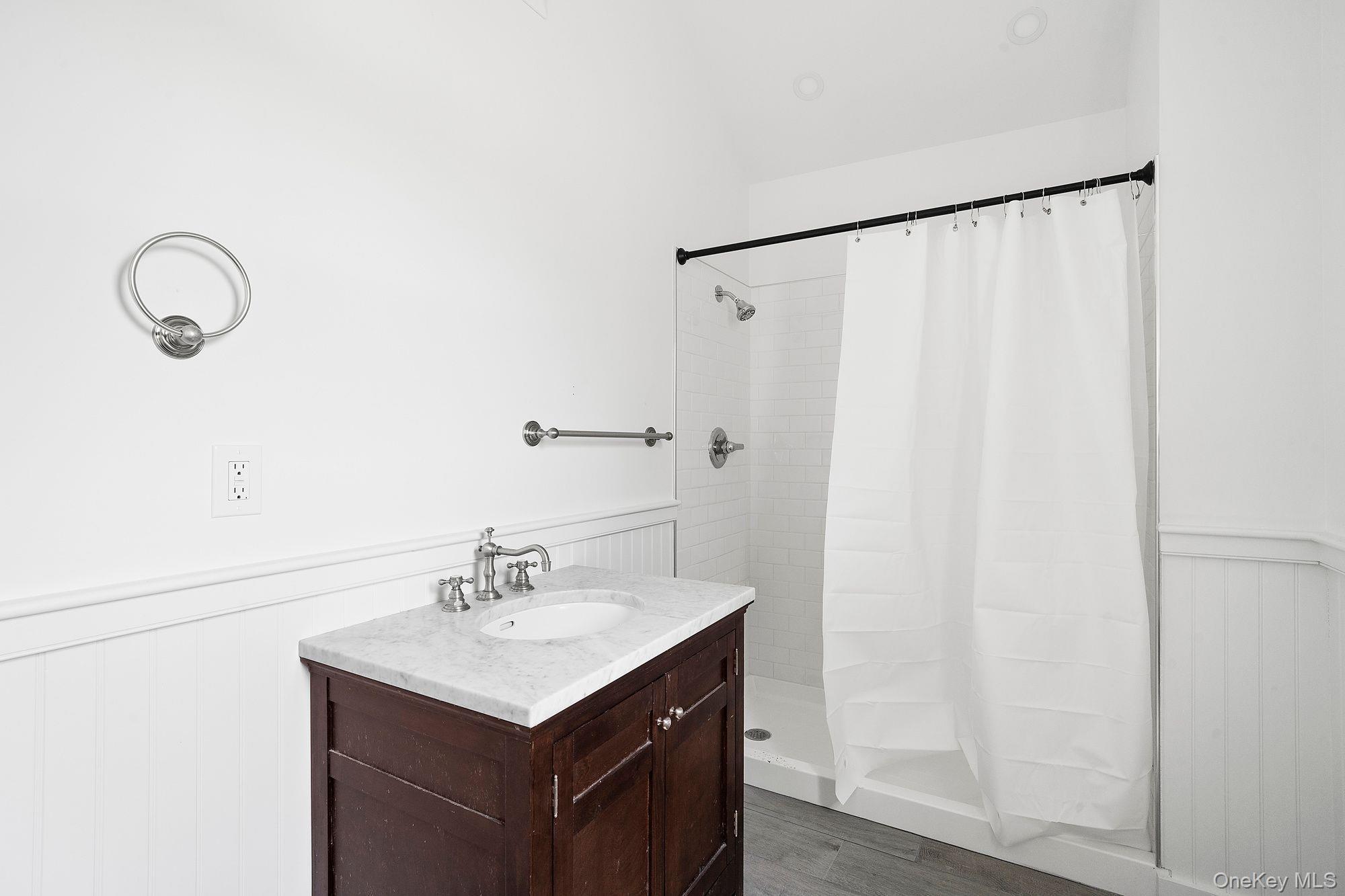 #16 photo, 35 Gardners Lane, Саффолк ‖ Hampton Bays , NY 11946