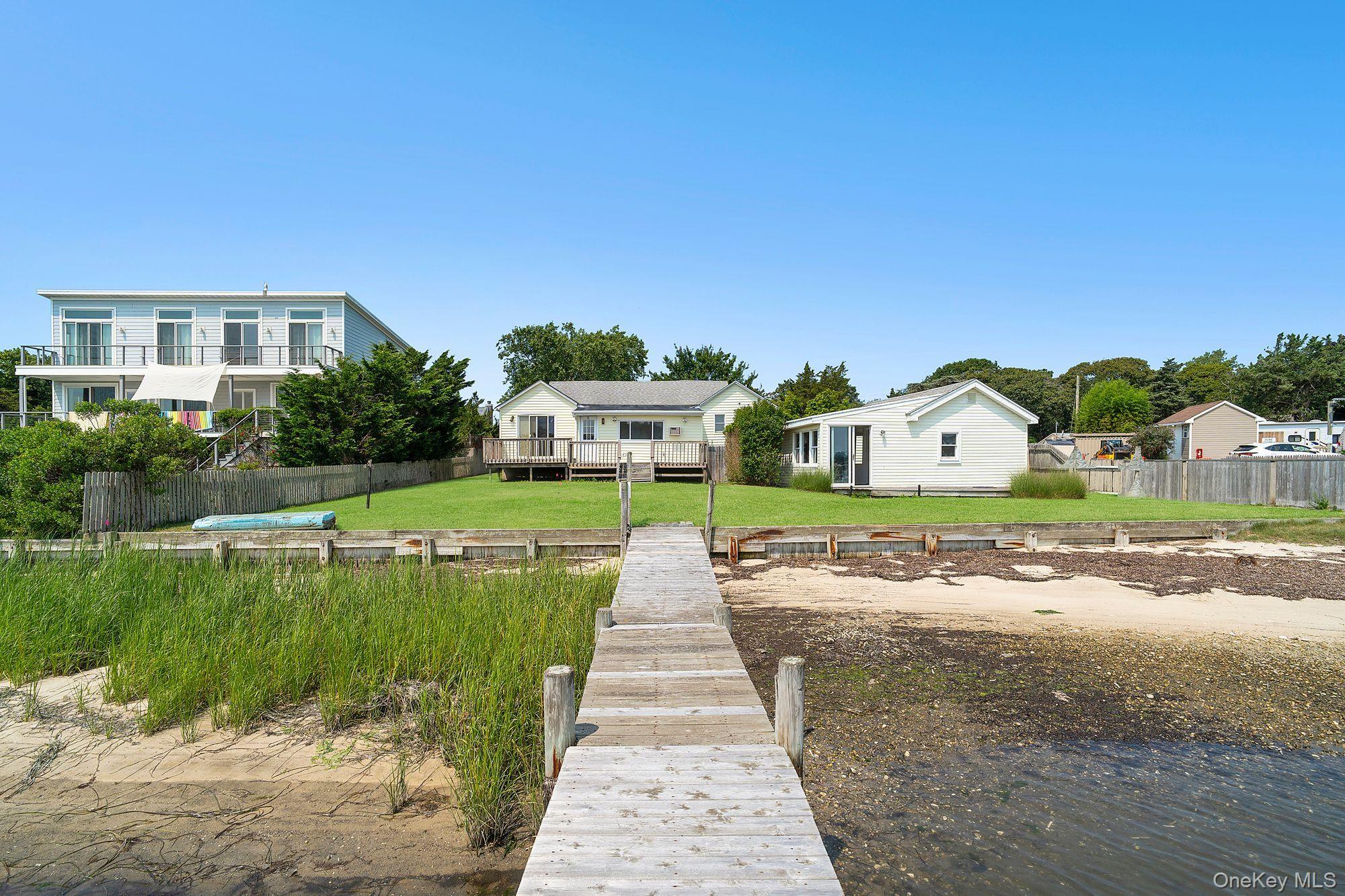 #2 photo, 35 Gardners Lane, Саффолк ‖ Hampton Bays , NY 11946