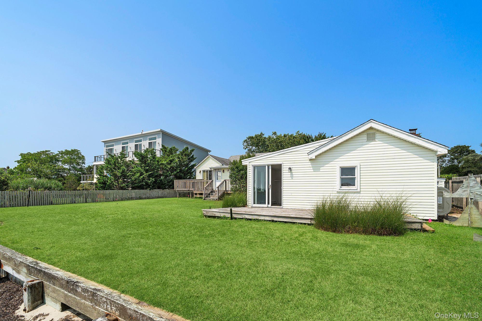 #3 photo, 35 Gardners Lane, Саффолк ‖ Hampton Bays , NY 11946