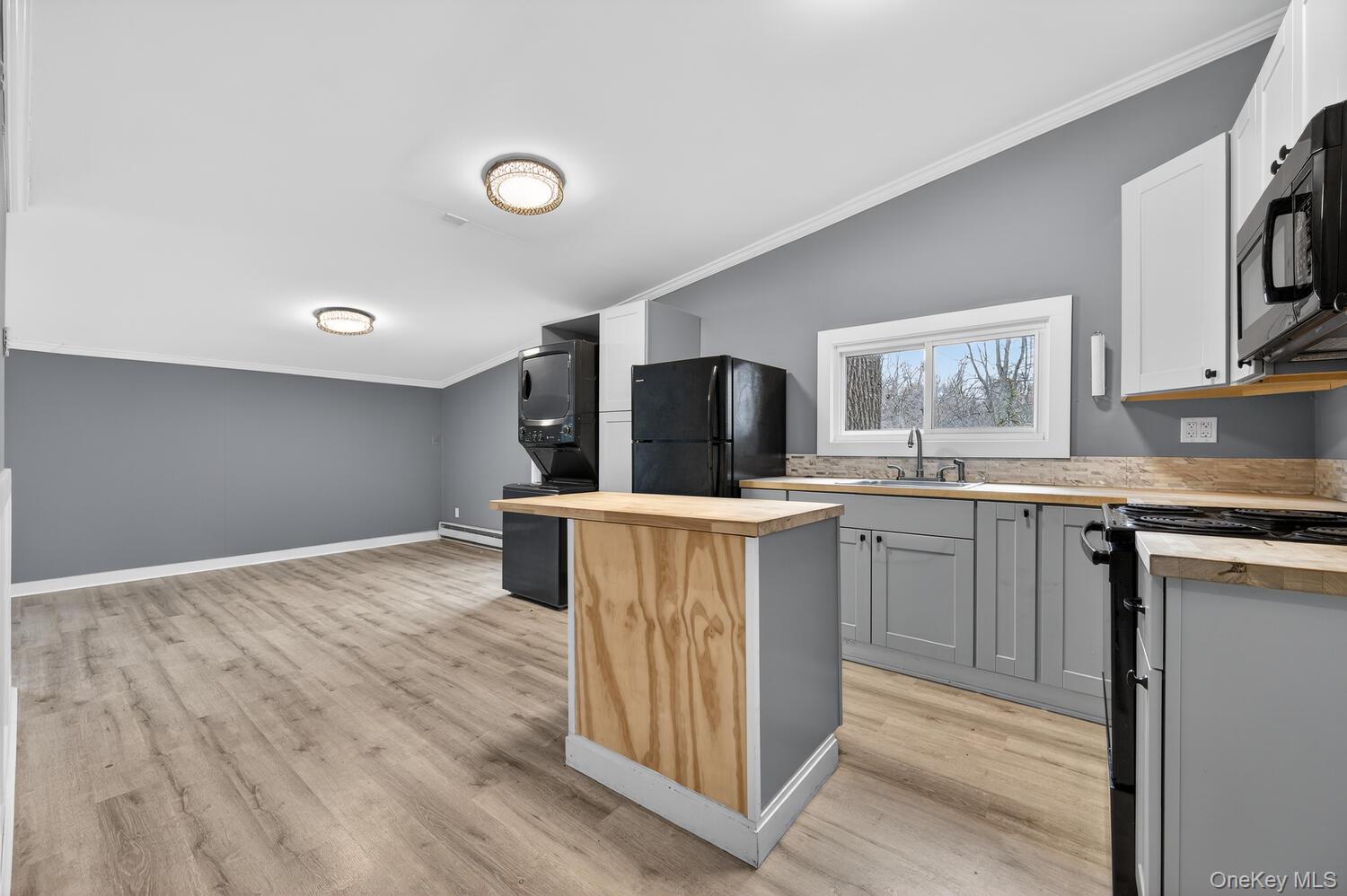 #7 photo, Locust Valley, Locust Valley , NY 11560