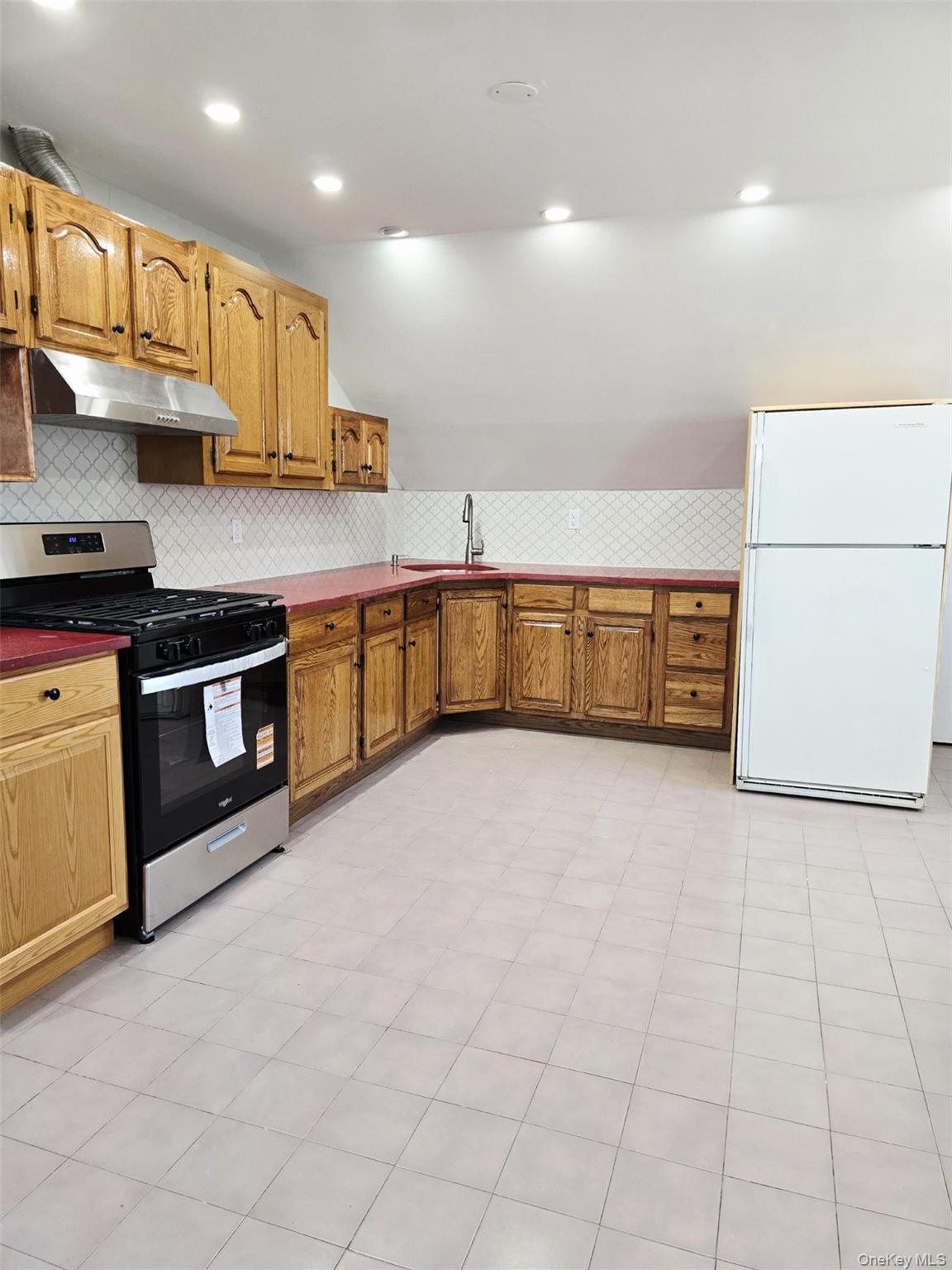 #1 photo, 3913 Lyme Avenue, 布鲁克林 Brooklyn , NY 11224