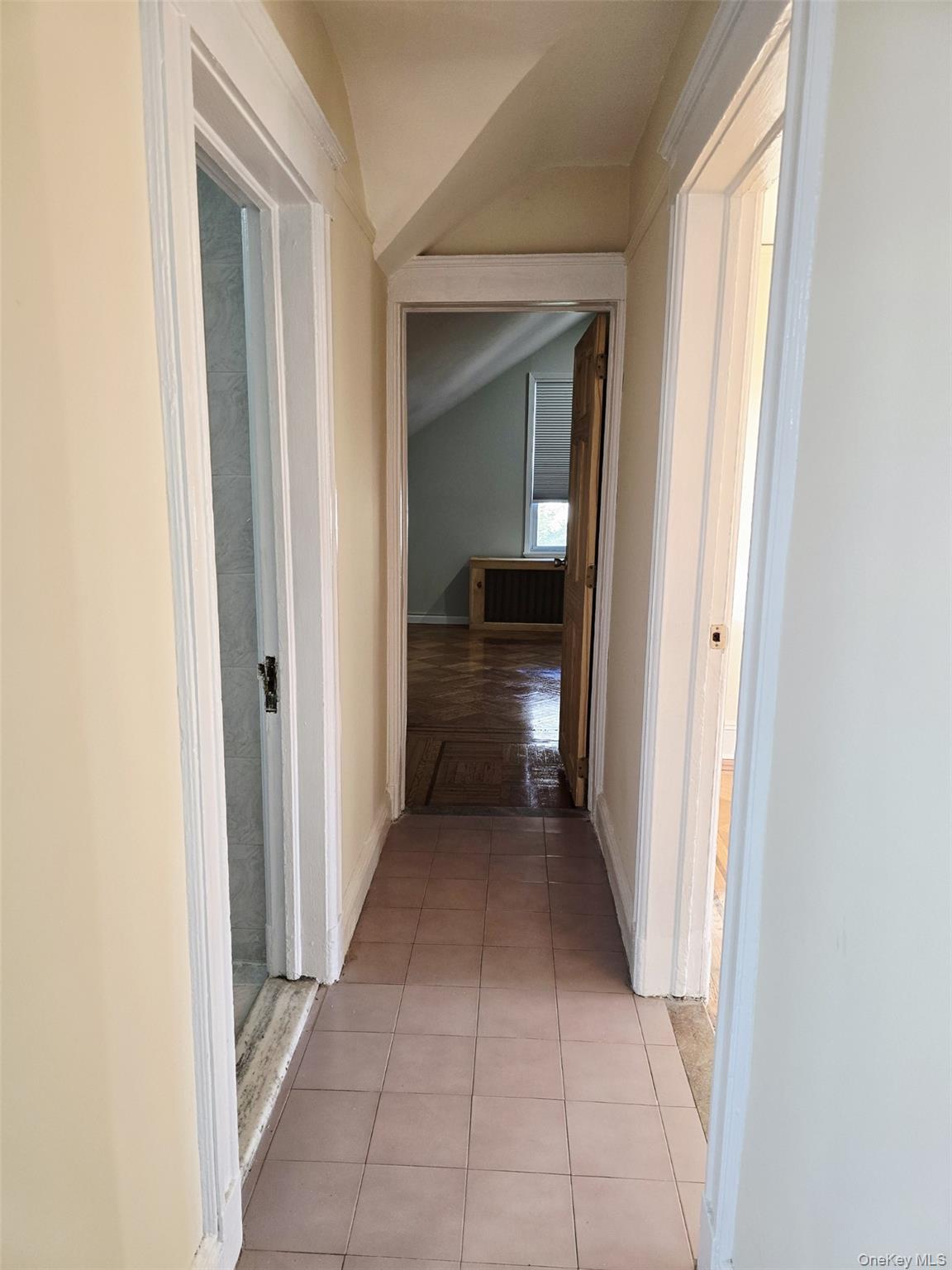 #4 photo, 3913 Lyme Avenue, 布鲁克林 Brooklyn , NY 11224