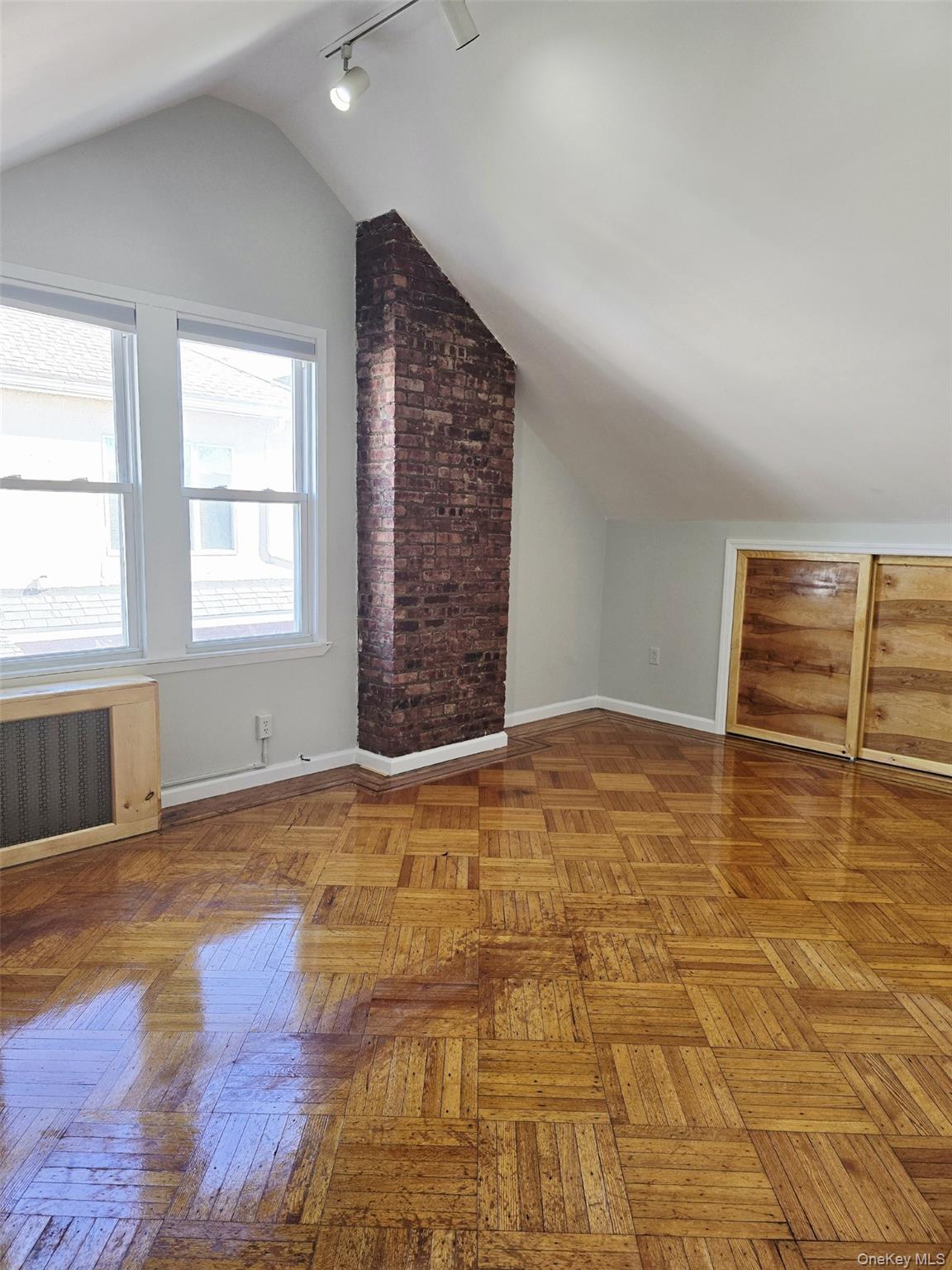 #8 photo, 3913 Lyme Avenue, 布鲁克林 Brooklyn , NY 11224