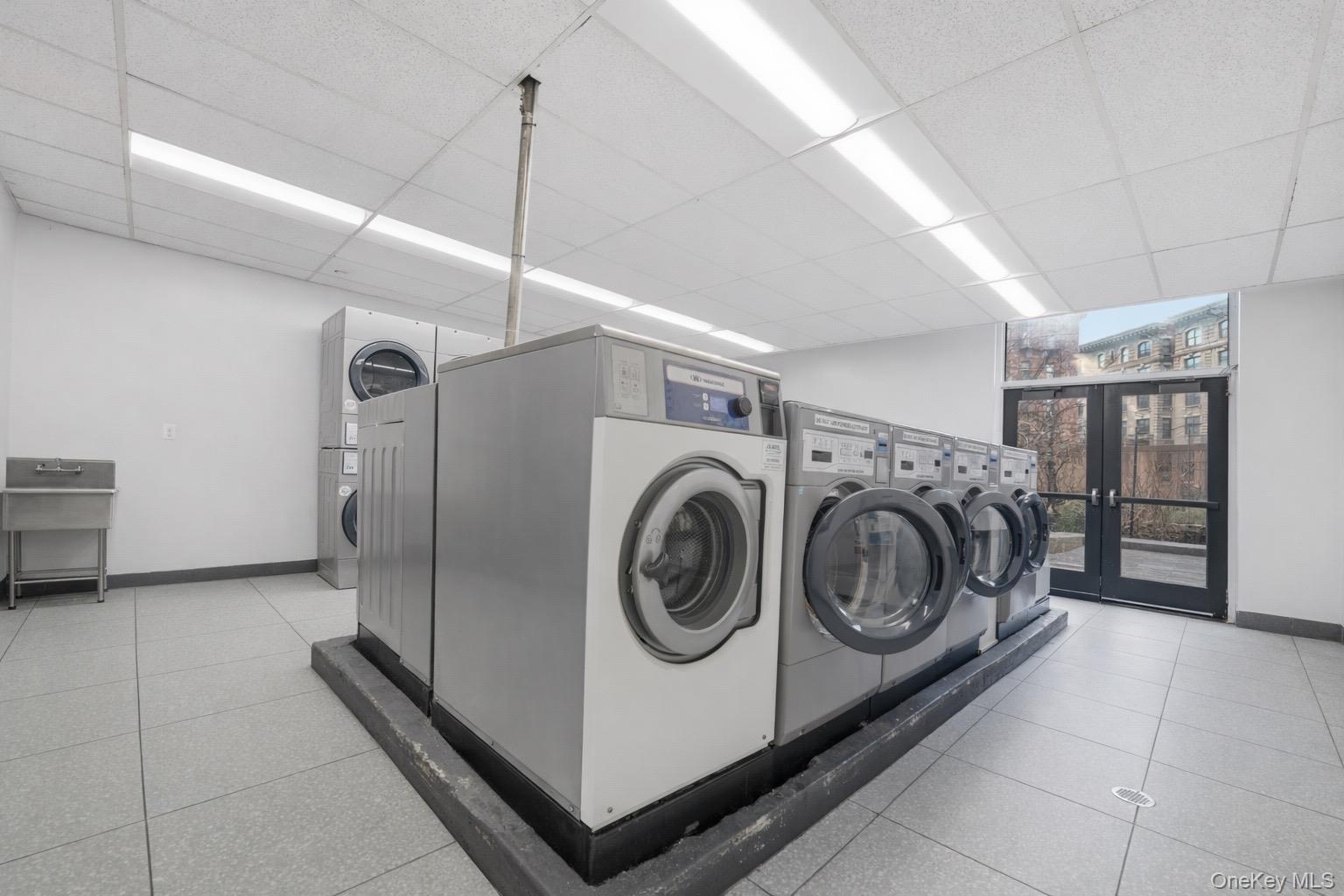 #14 photo, 301 W 110th Street, मैनहटन New York (Manhattan) , NY 10026