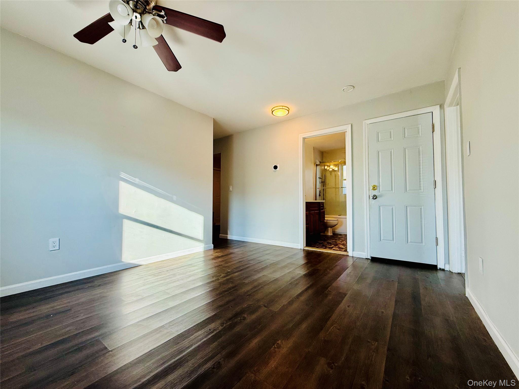 #3 photo, 585 Tabor Place, East Meadow , NY 11554