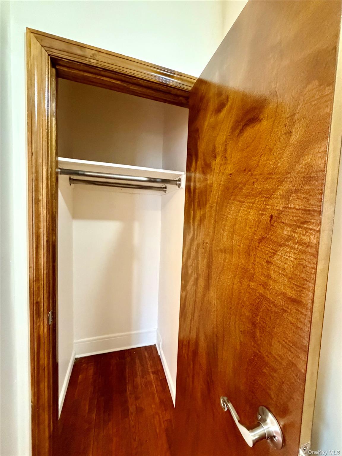 #13 photo, 33-31 163rd Street, Flushing , NY 11358