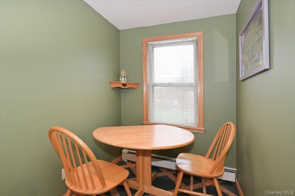 #16 photo, 2016 Abbot Avenue, מחוז נסאו Merrick , NY 11566