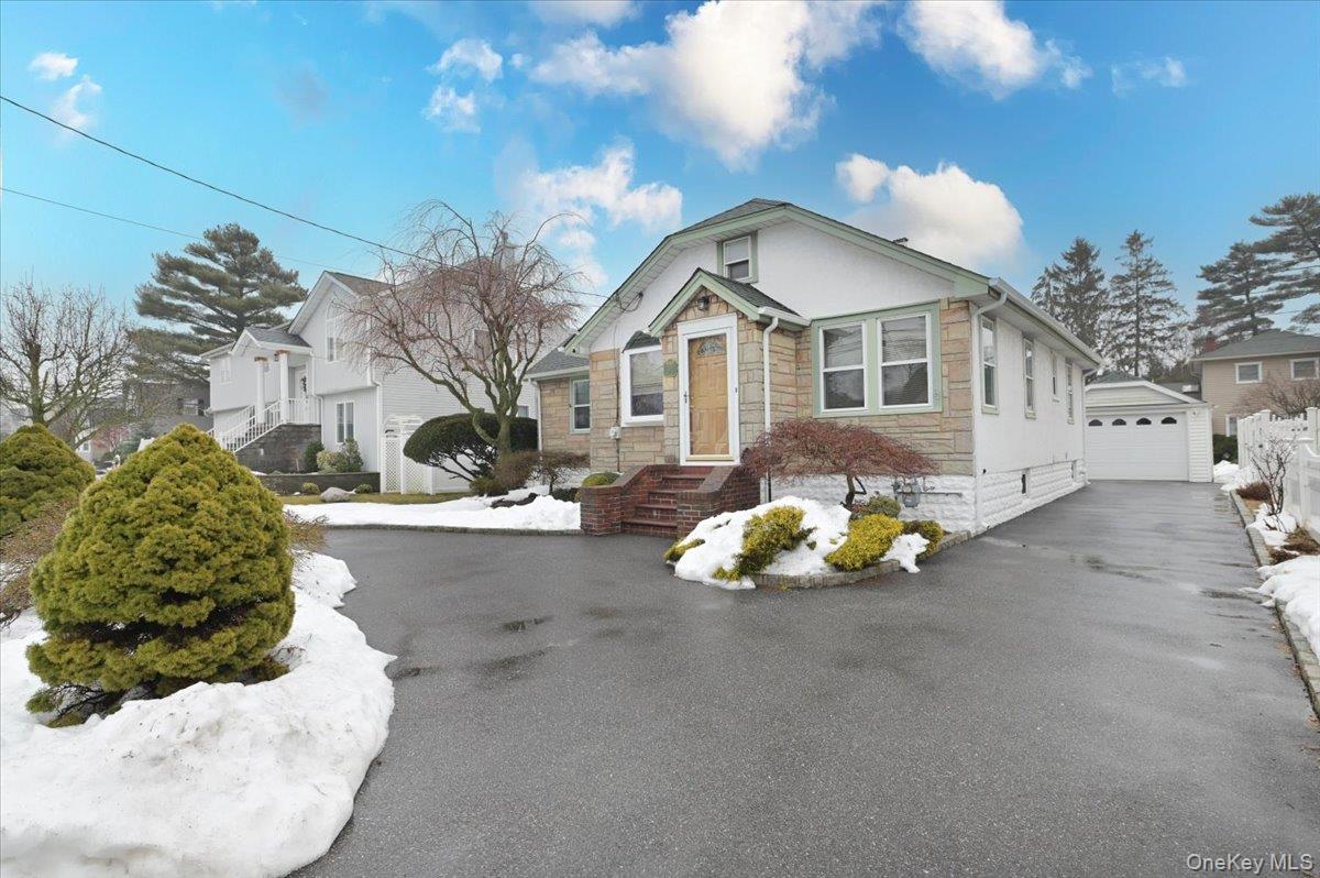 #5 photo, 2016 Abbot Avenue, מחוז נסאו Merrick , NY 11566