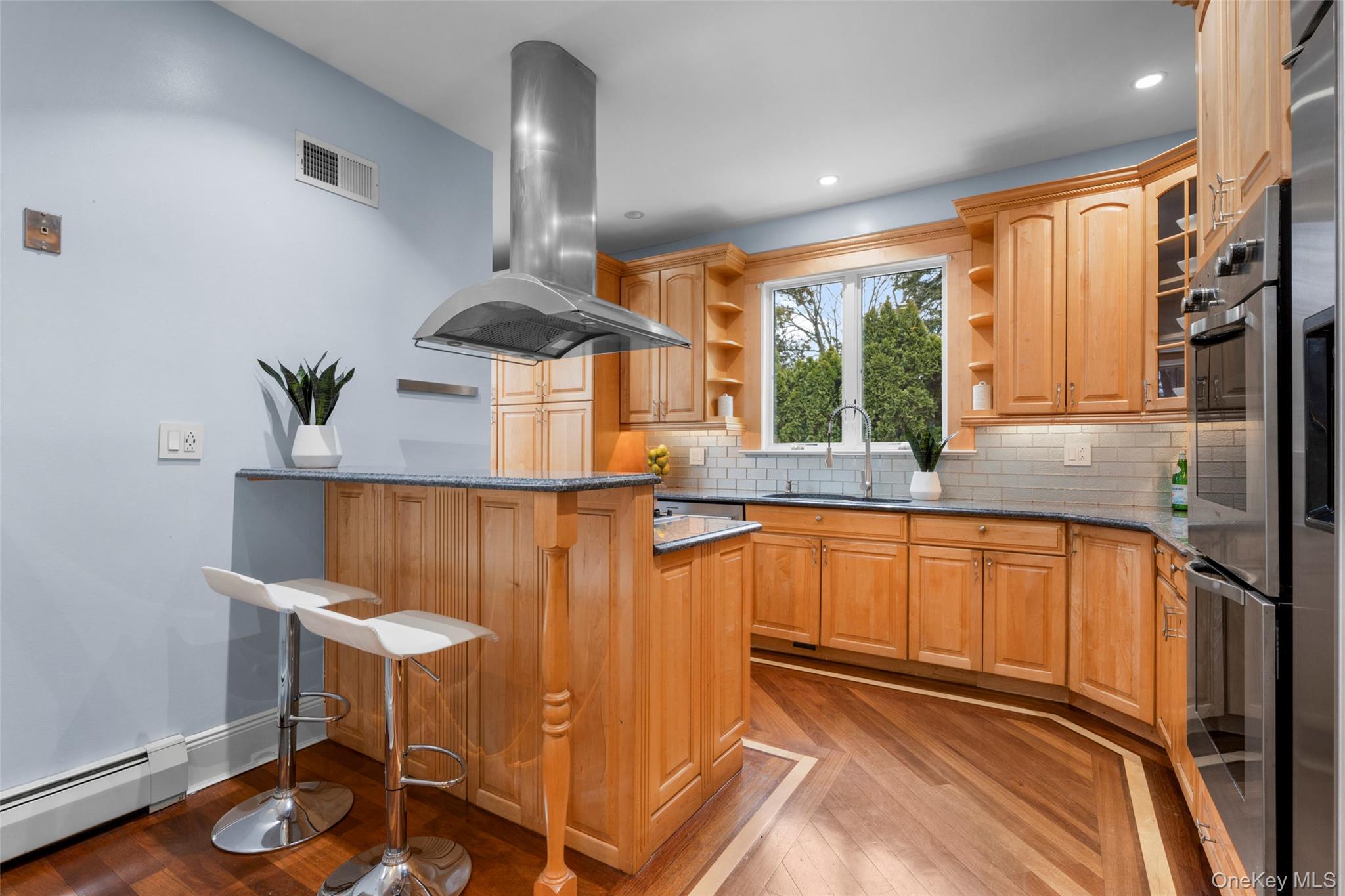 #14 photo, 69 Irving Place, New Rochelle , NY 10801