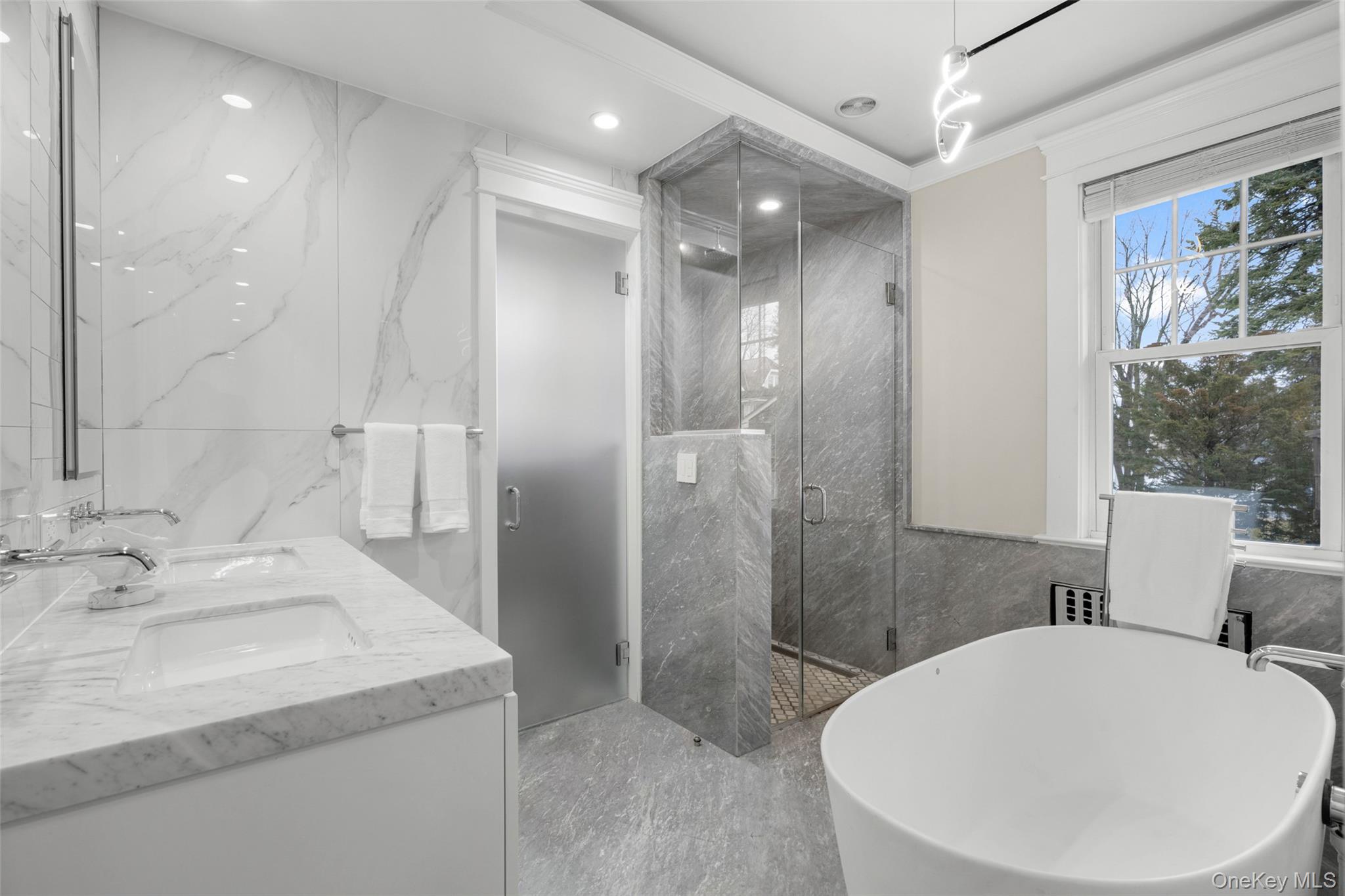 #20 photo, 69 Irving Place, New Rochelle , NY 10801