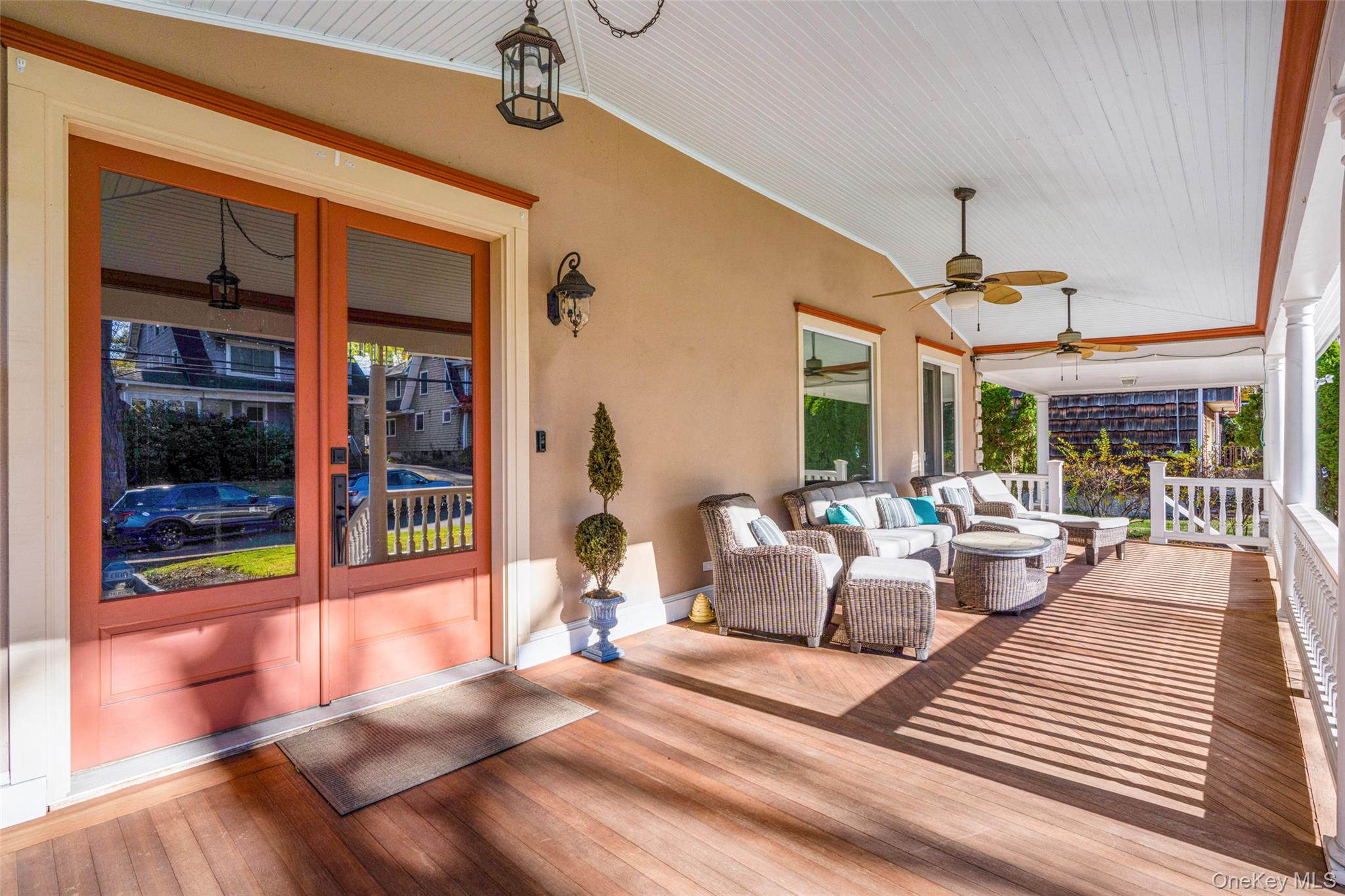 #3 photo, 69 Irving Place, New Rochelle , NY 10801