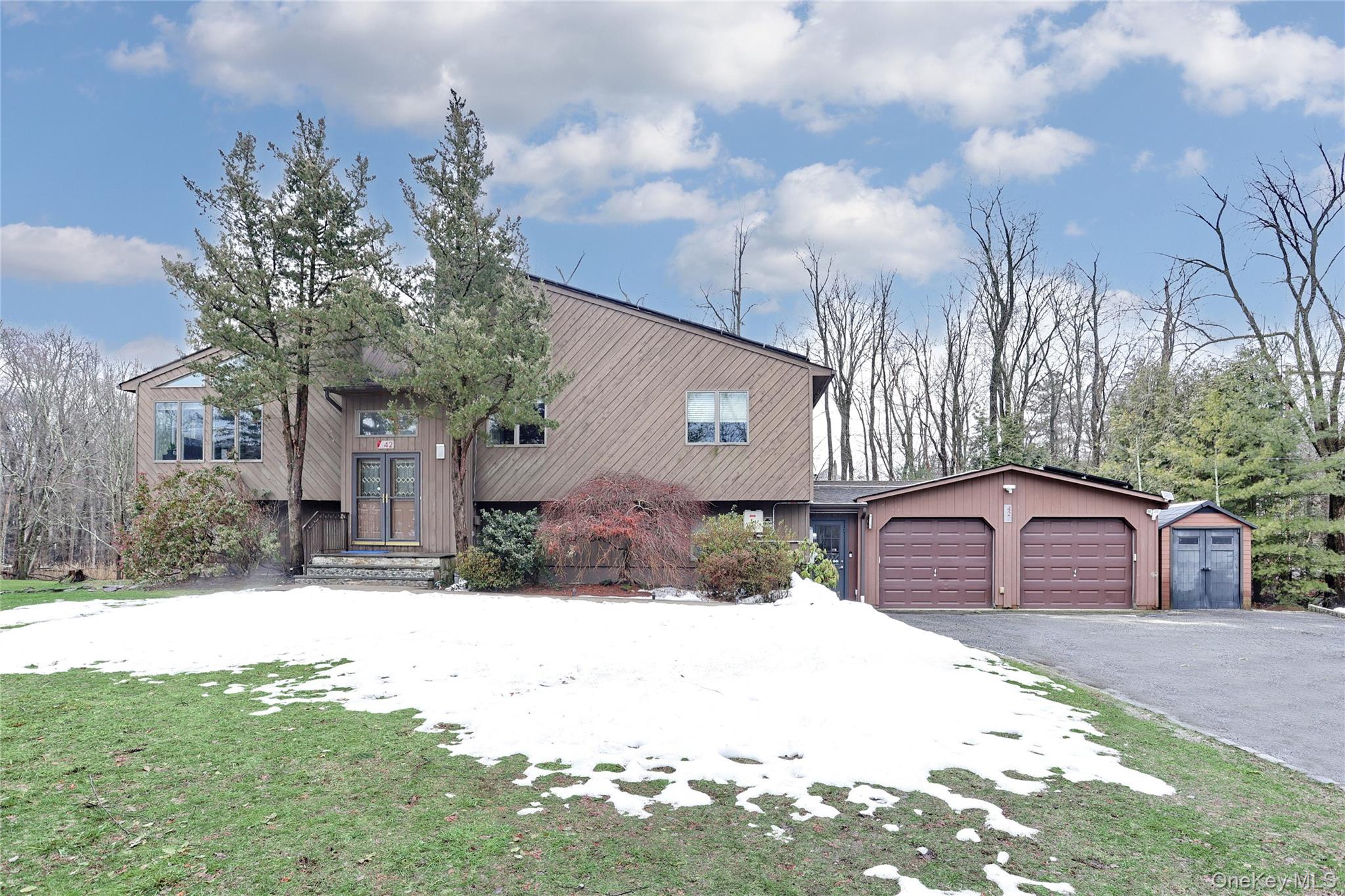 #1 photo, 42 Cragmere Road, Airmont , NY 10901