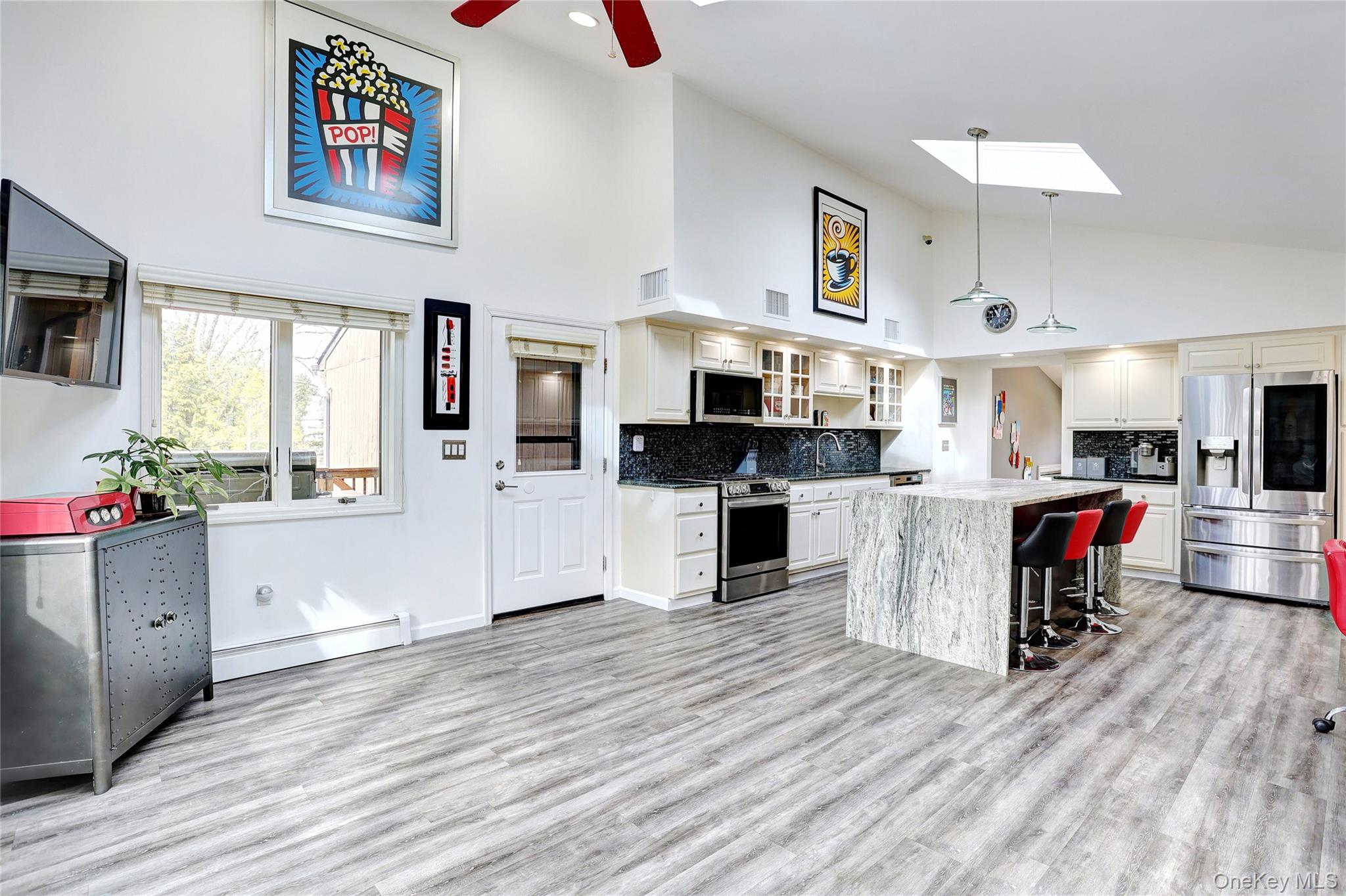 #10 photo, 42 Cragmere Road, Airmont , NY 10901