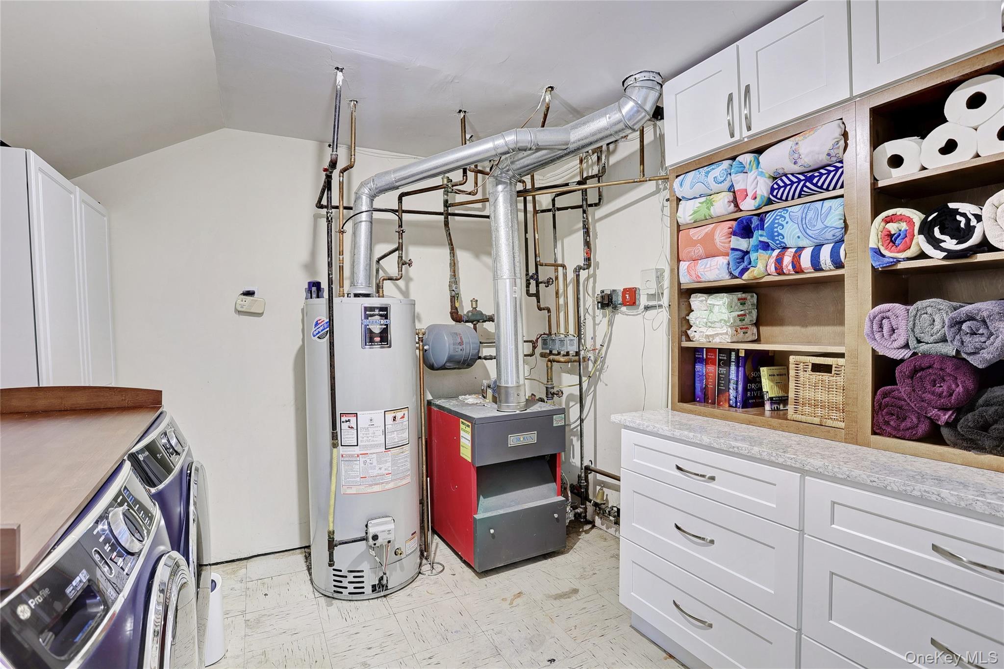 #20 photo, 42 Cragmere Road, Airmont , NY 10901