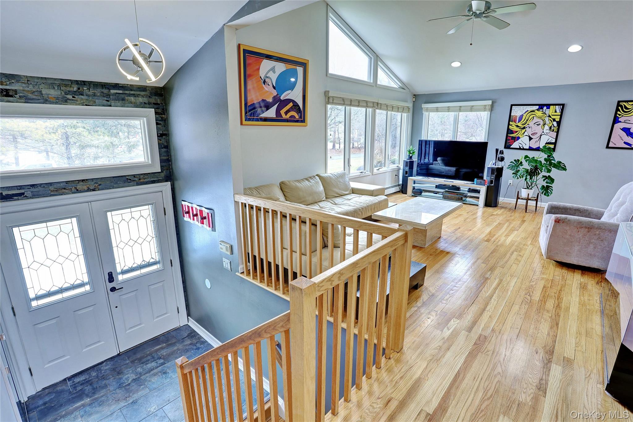 #4 photo, 42 Cragmere Road, Airmont , NY 10901