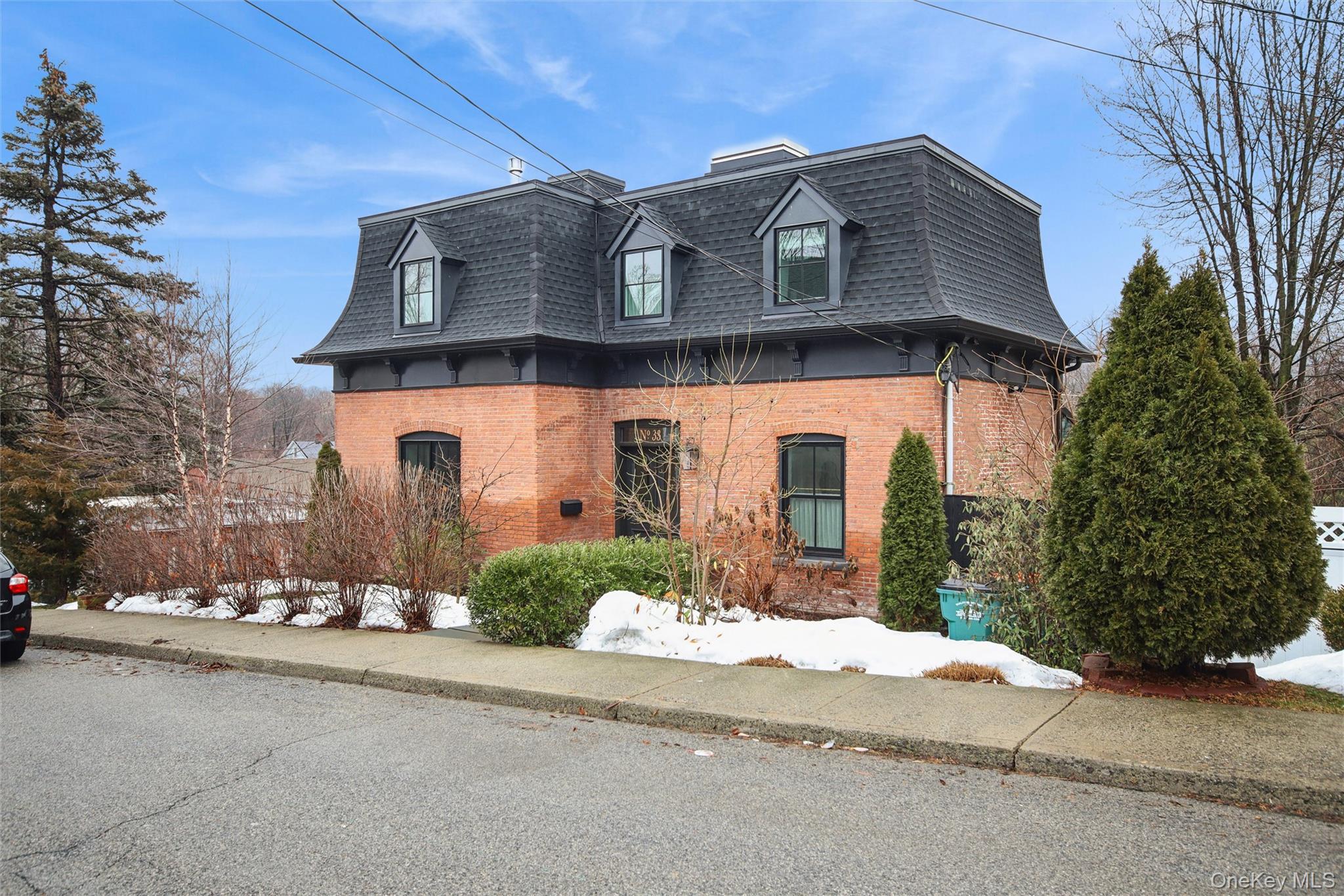 #4 photo, 33 Davis Street, Beacon , NY 12508