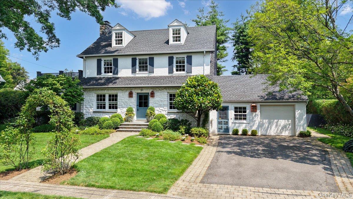 #3 photo, 21 Orchard Road, Larchmont , NY 10538