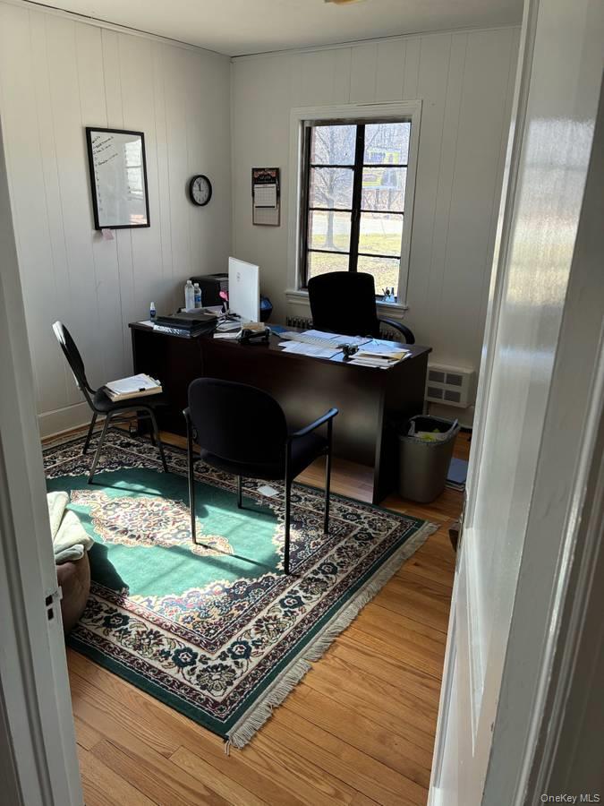 #5 photo, 283 Windsor Highway, 纽约州 New Windsor , NY 12553