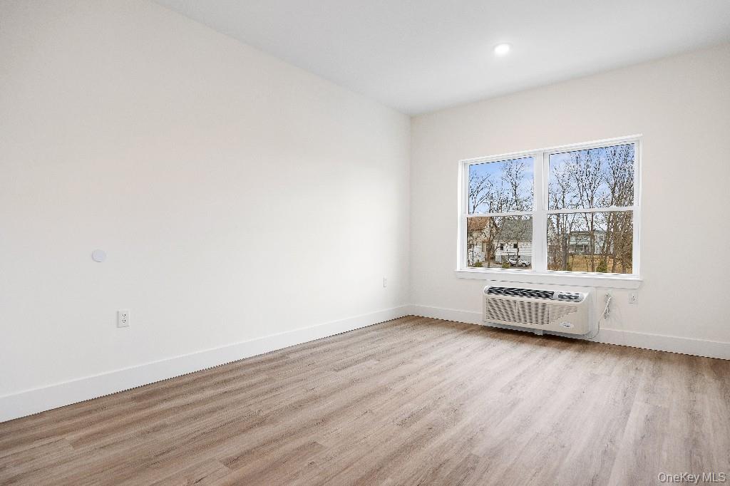 #16 photo, 306 Bluestone Court, 뉴욕주 Maybrook , NY 12543