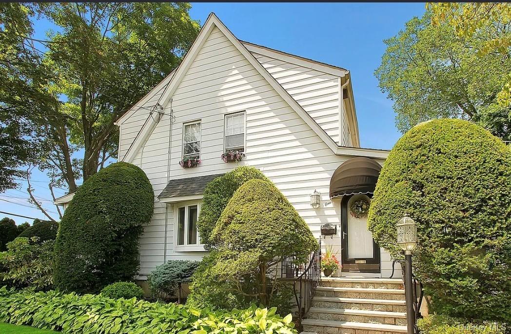 #2 photo, 1 Webster Road, Scarsdale , NY 10583