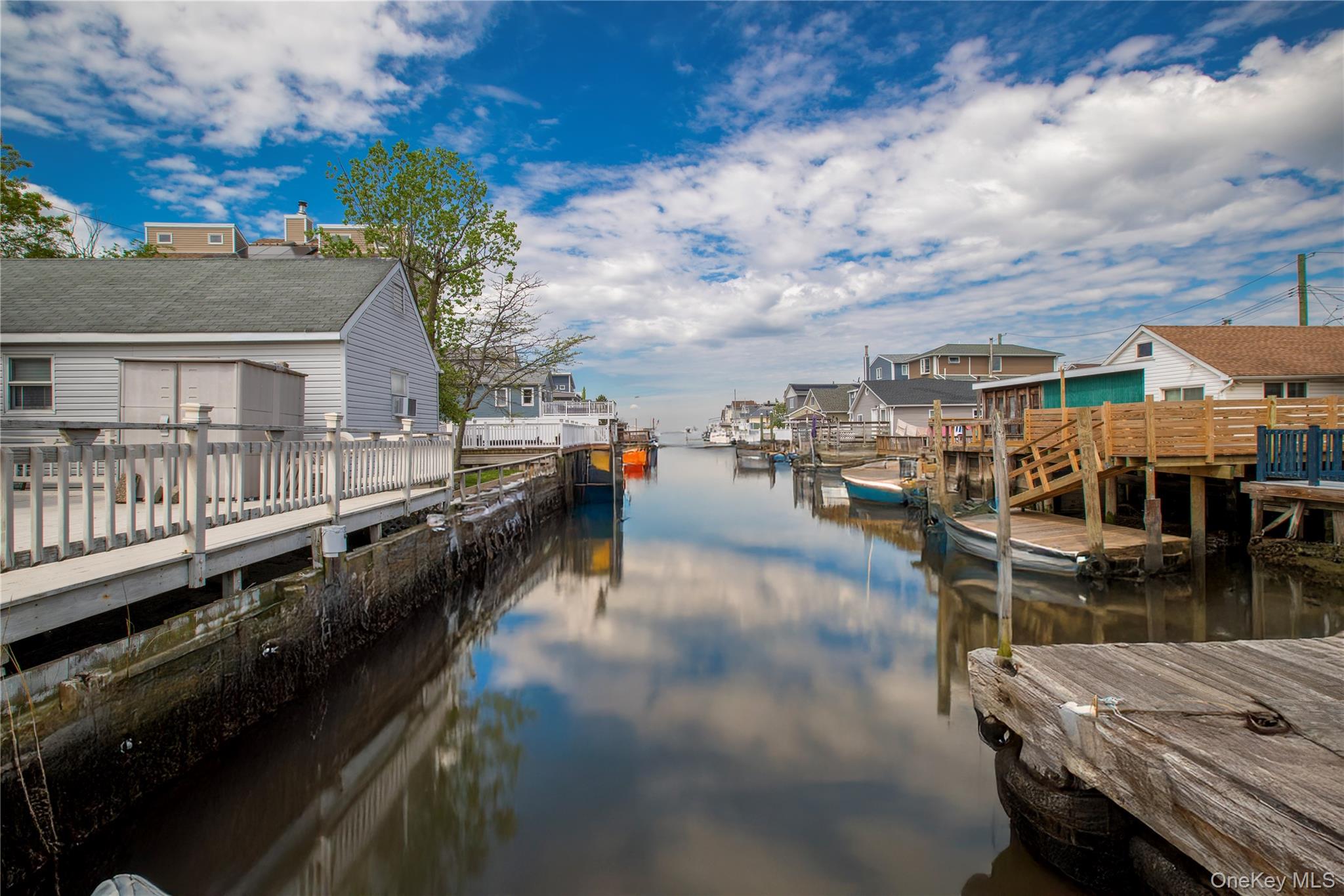 #2 photo, 14-11 Cross Bay Boulevard, 皇后区 Broad Channel , NY 11693