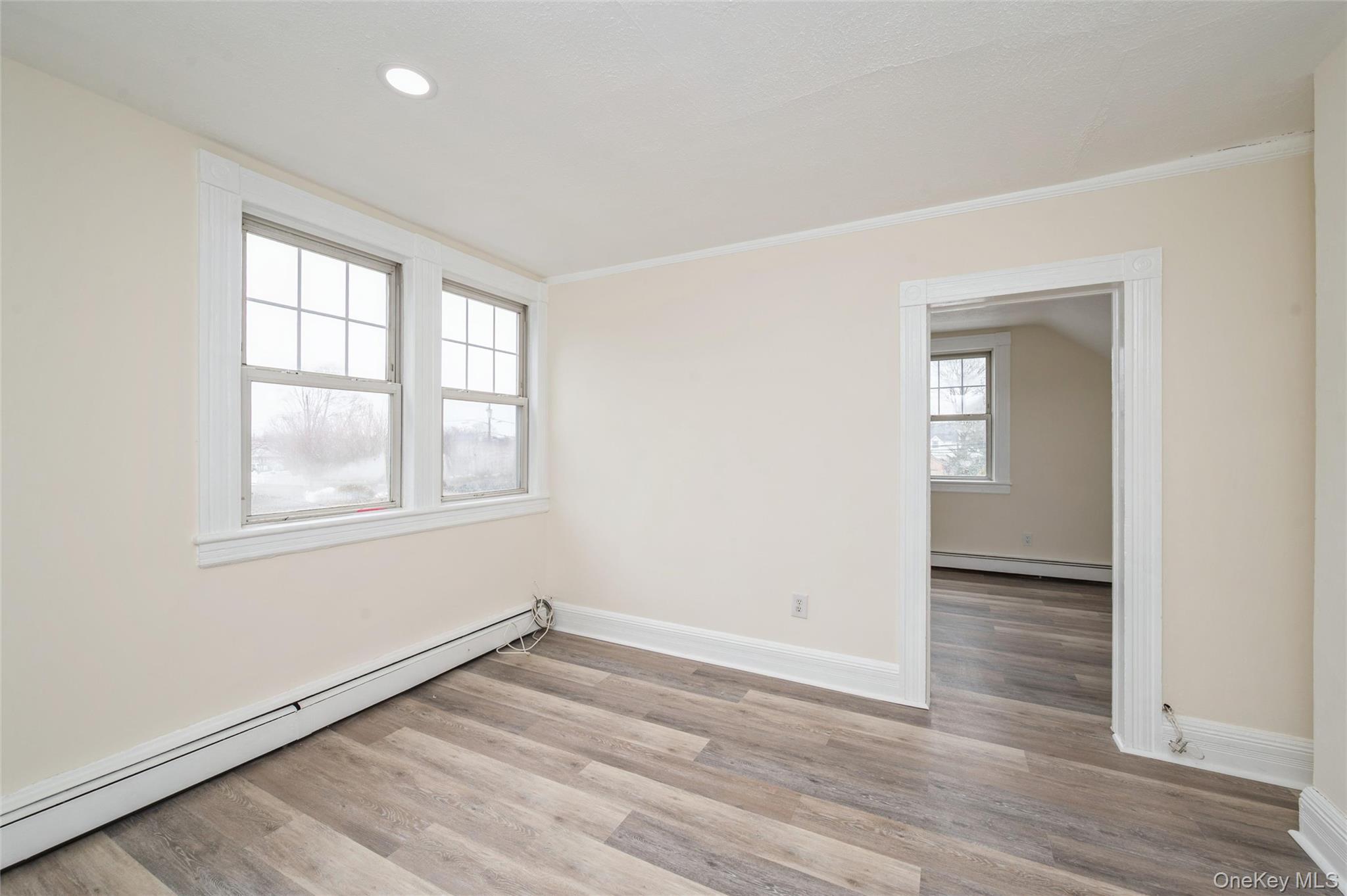 #12 photo, 36 Tyler Avenue, Саффолк ‖ West Sayville , NY 11796