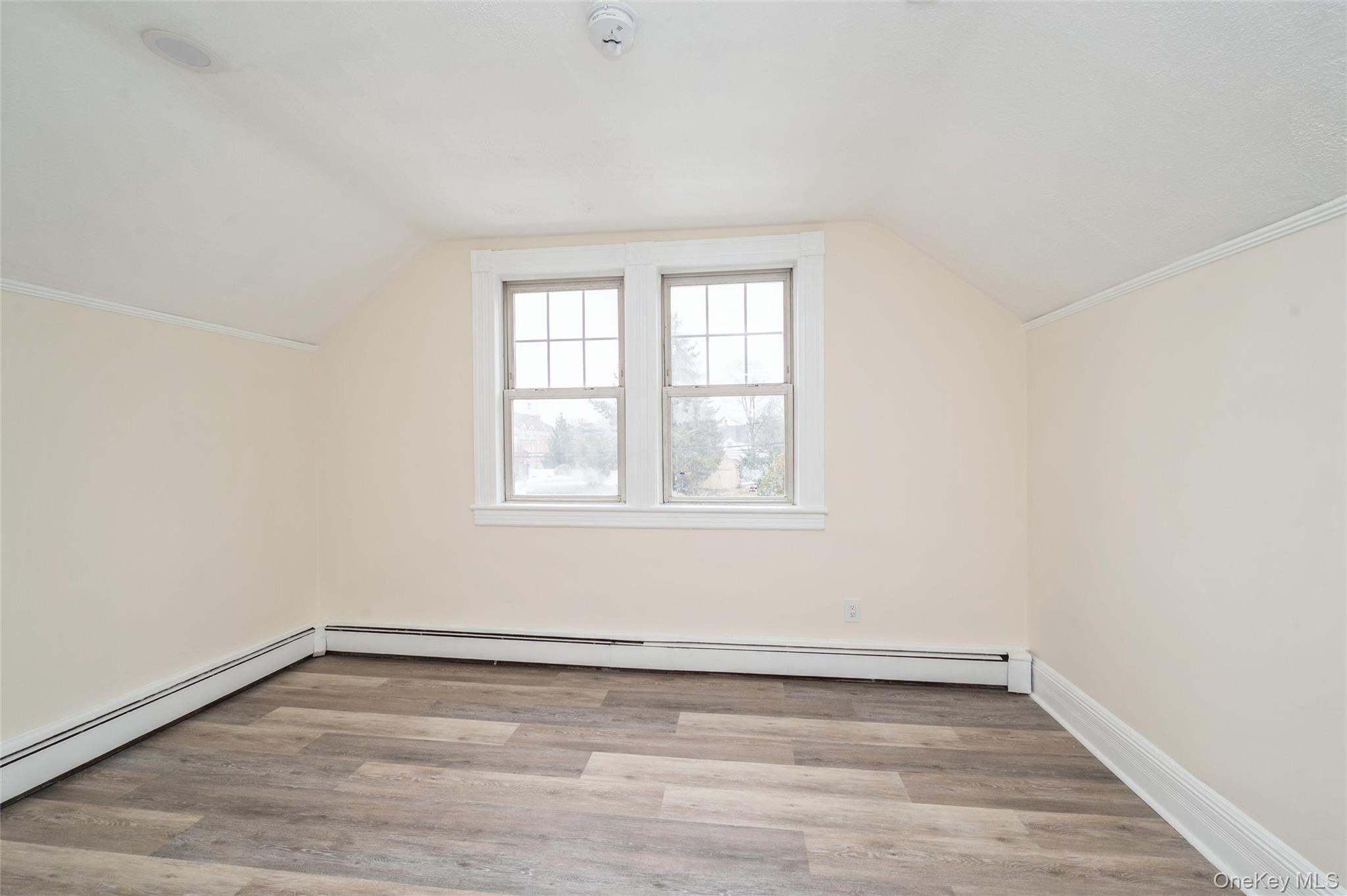 #15 photo, 36 Tyler Avenue, Саффолк ‖ West Sayville , NY 11796