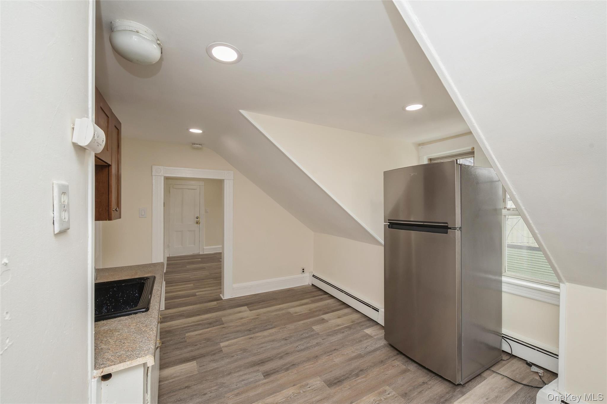 #7 photo, 36 Tyler Avenue, Саффолк ‖ West Sayville , NY 11796