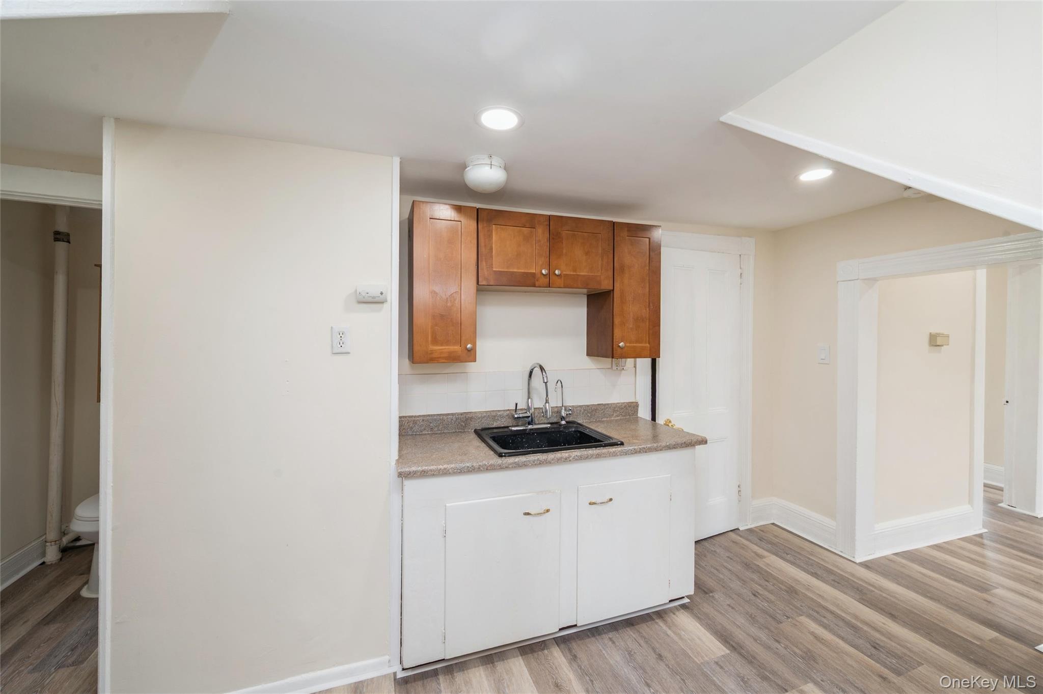 #8 photo, 36 Tyler Avenue, Саффолк ‖ West Sayville , NY 11796