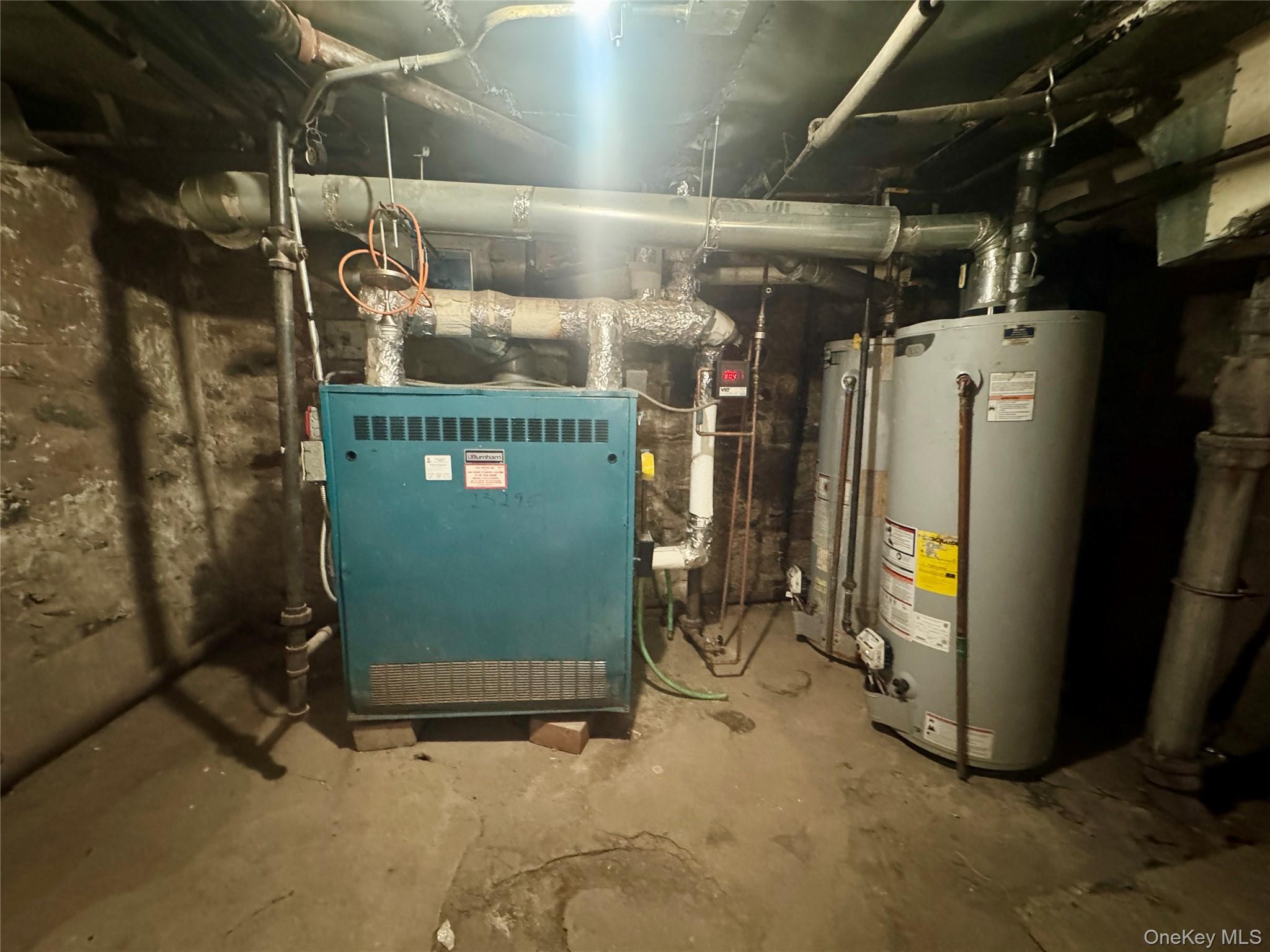 #15 photo, 3235 Fulton Street, Бруклин ‖ Brooklyn , NY 11208