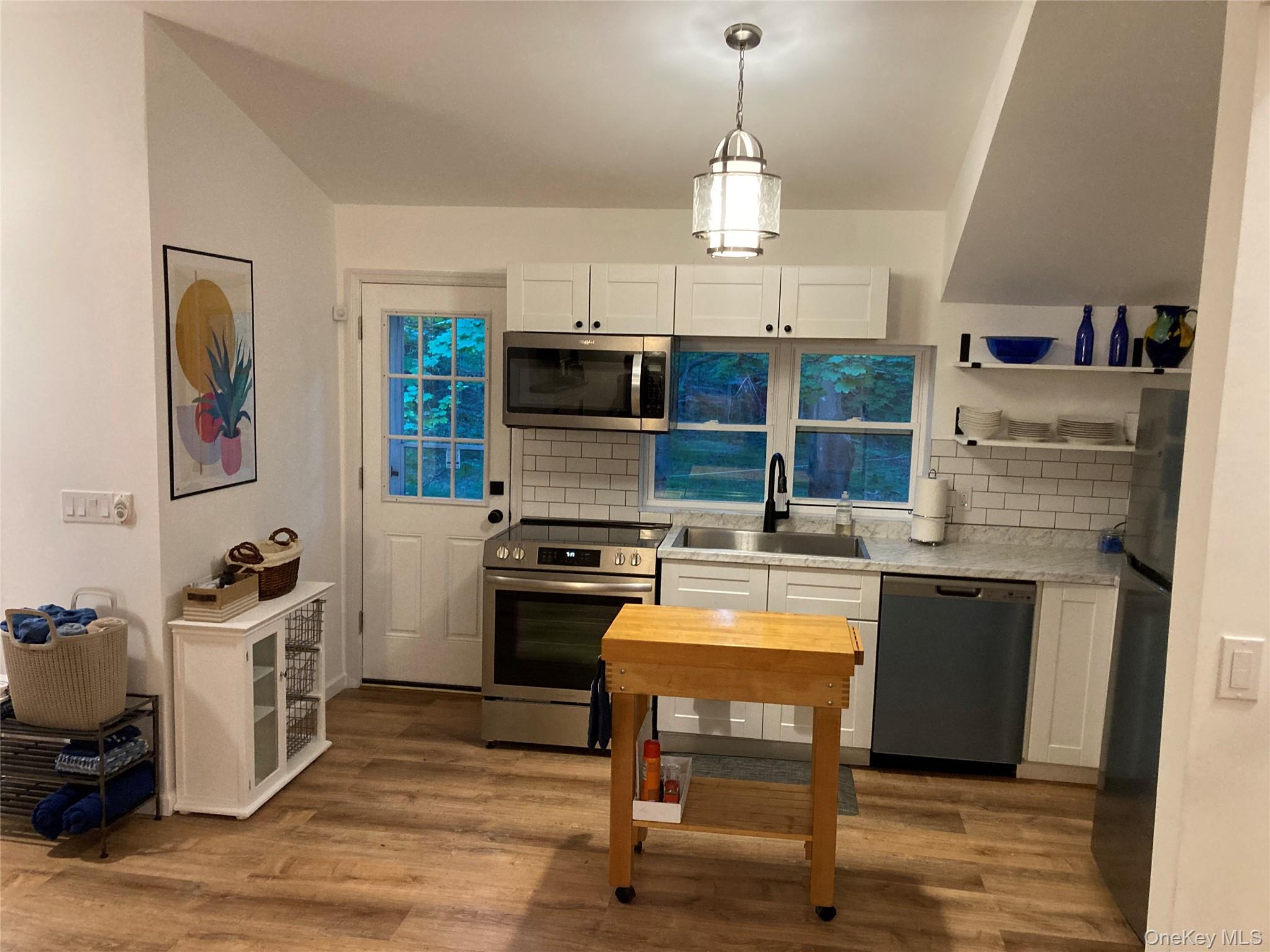 #4 photo, 20 Gabriel Mills Road, Wading River , NY 11792